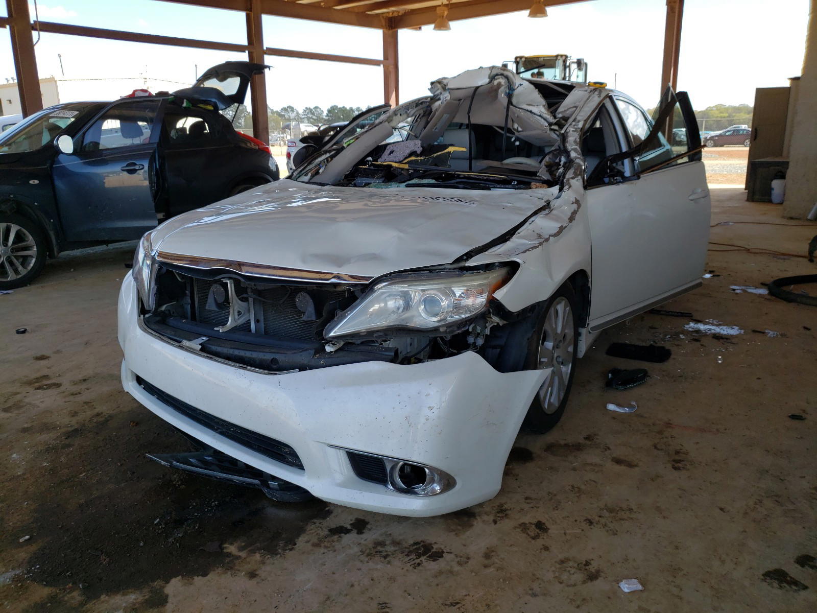 Photo 2 from auction – 2012 TOYOTA AVALON BAS with VIN 4T1BK3DB0CU454256