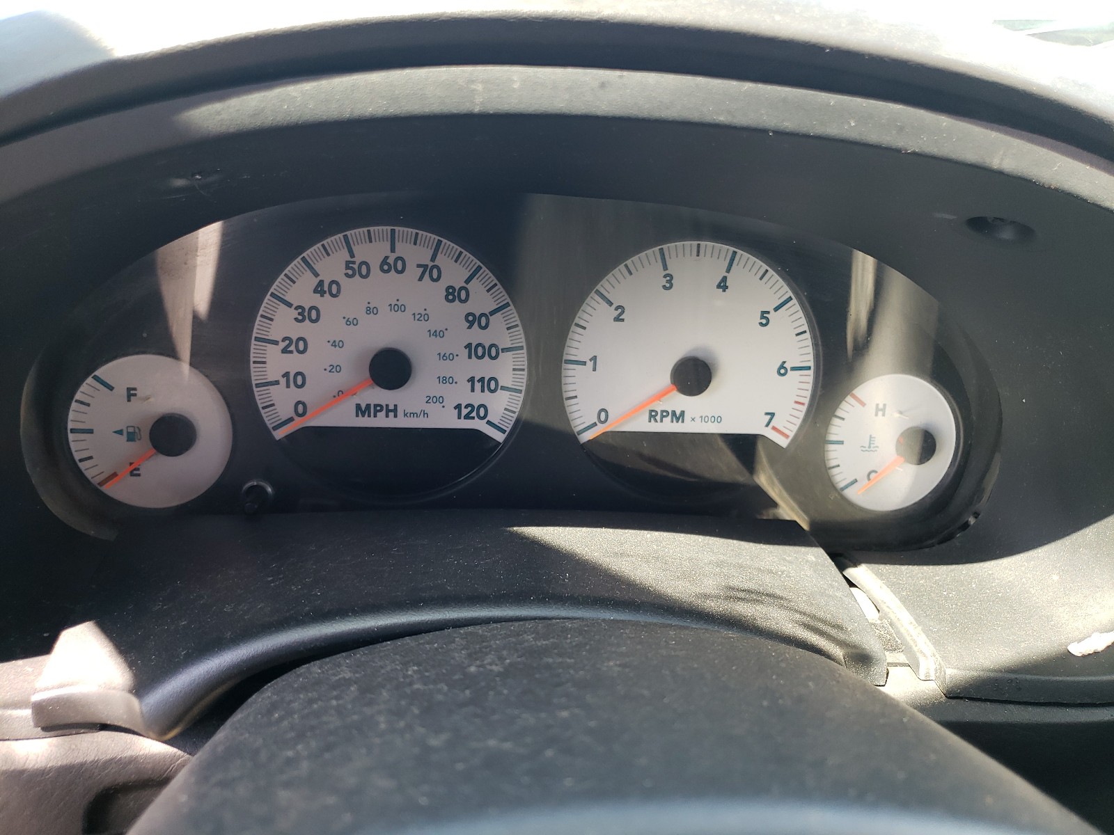 Photo 8 from auction – 2006 DODGE GRAND CARA with VIN 1D4GP24R76B511025