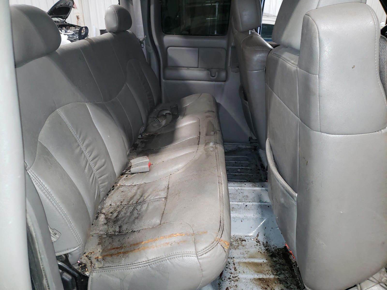Photo 6 from auction – 2002 GMC SIERRA K25 with VIN 1GTHK29182E115293