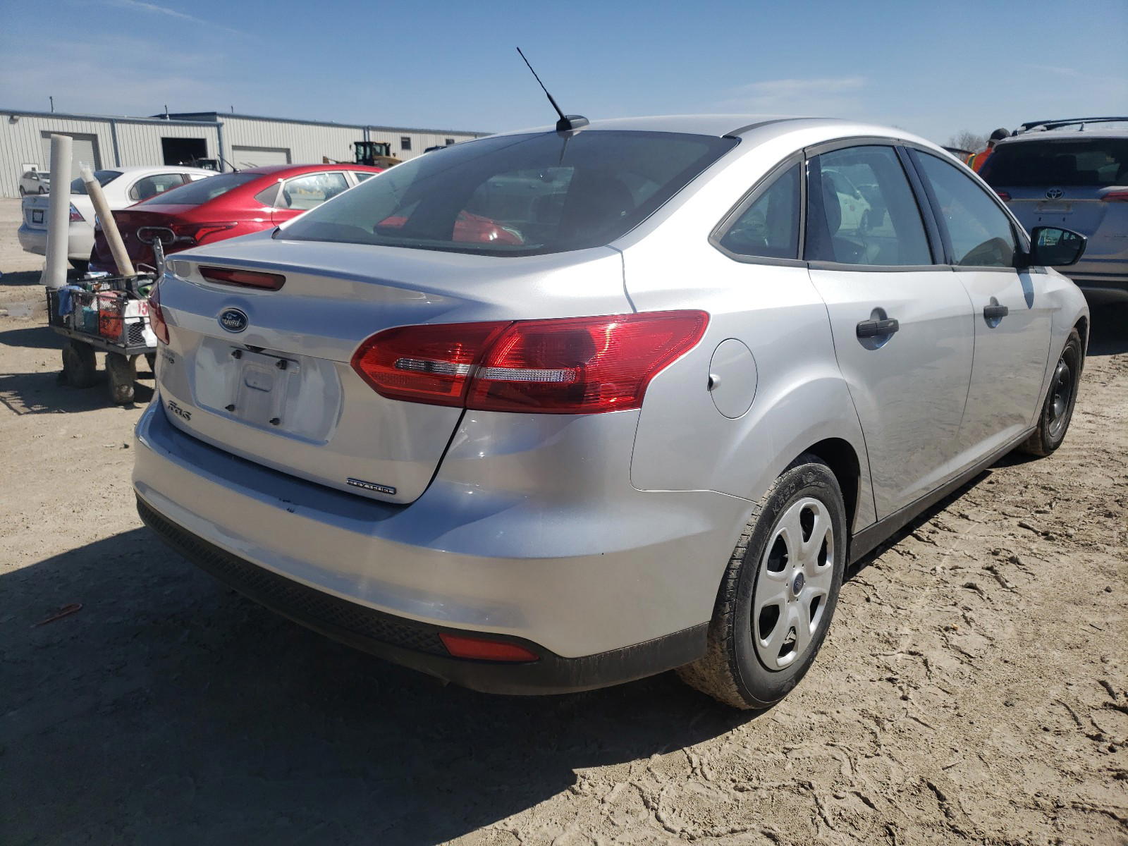 Photo 4 from auction – 2016 FORD FOCUS S with VIN 1FADP3E24GL387482