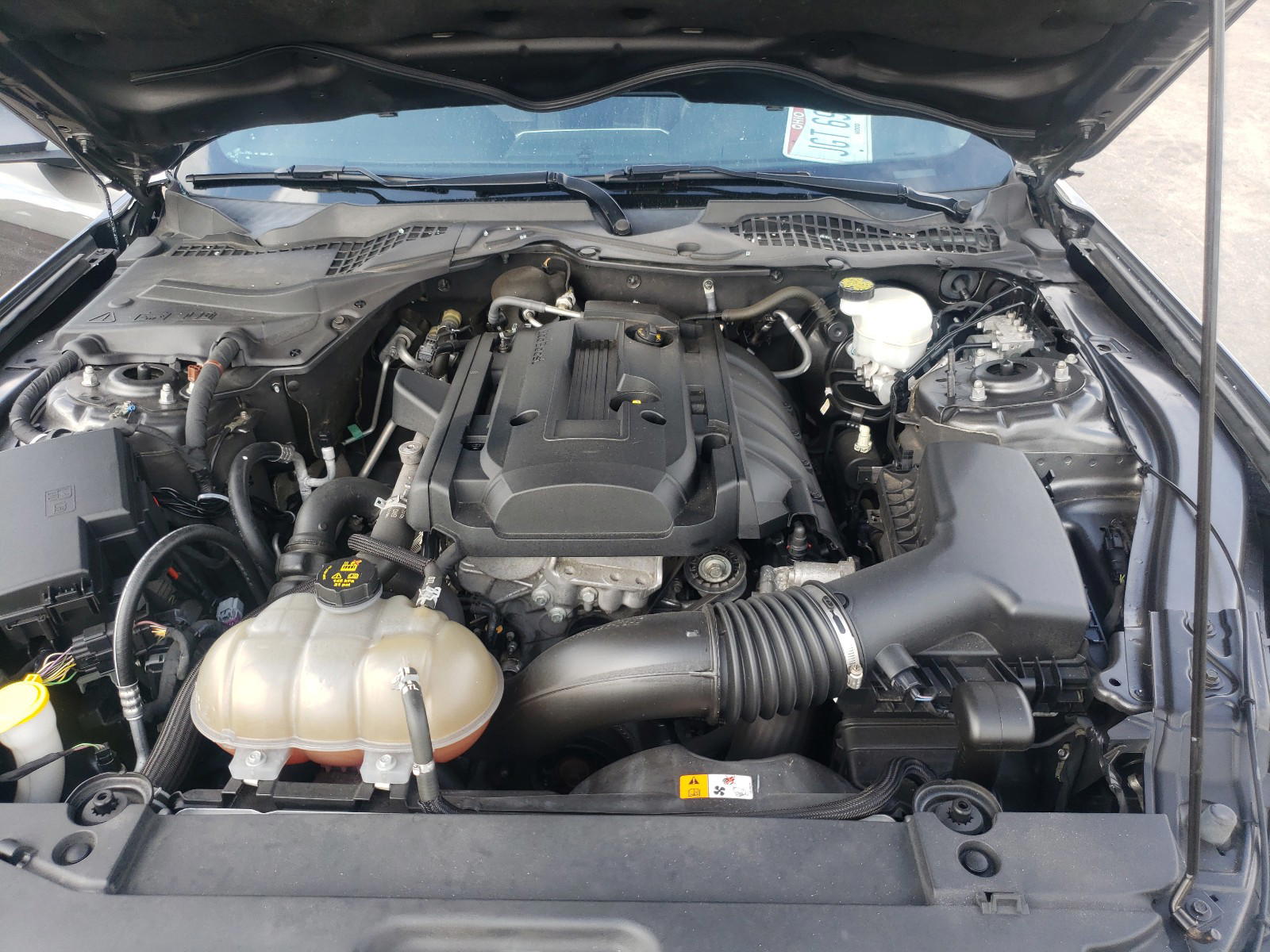 Photo 7 from auction – 2016 FORD MUSTANG with VIN 1FA6P8TH9G5210895