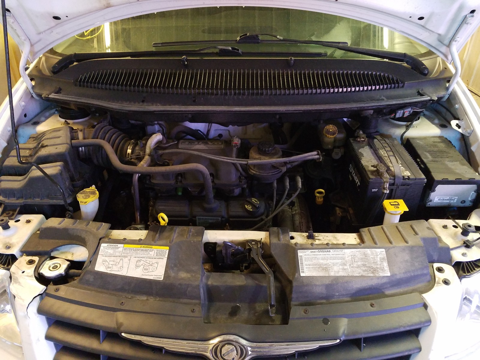 Photo 7 from auction – 2007 CHRYSLER TOWN & COU with VIN 1A4GJ45R47B155279