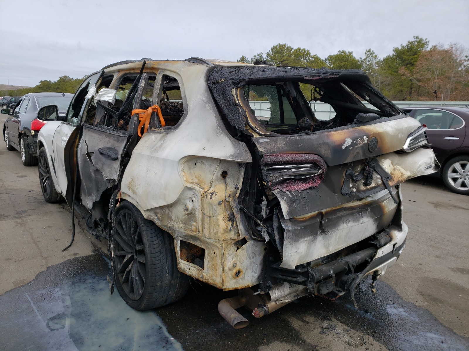 Photo 3 from auction – 2019 BMW X5 XDRIVE4 with VIN 5UXCR6C56KLL06391