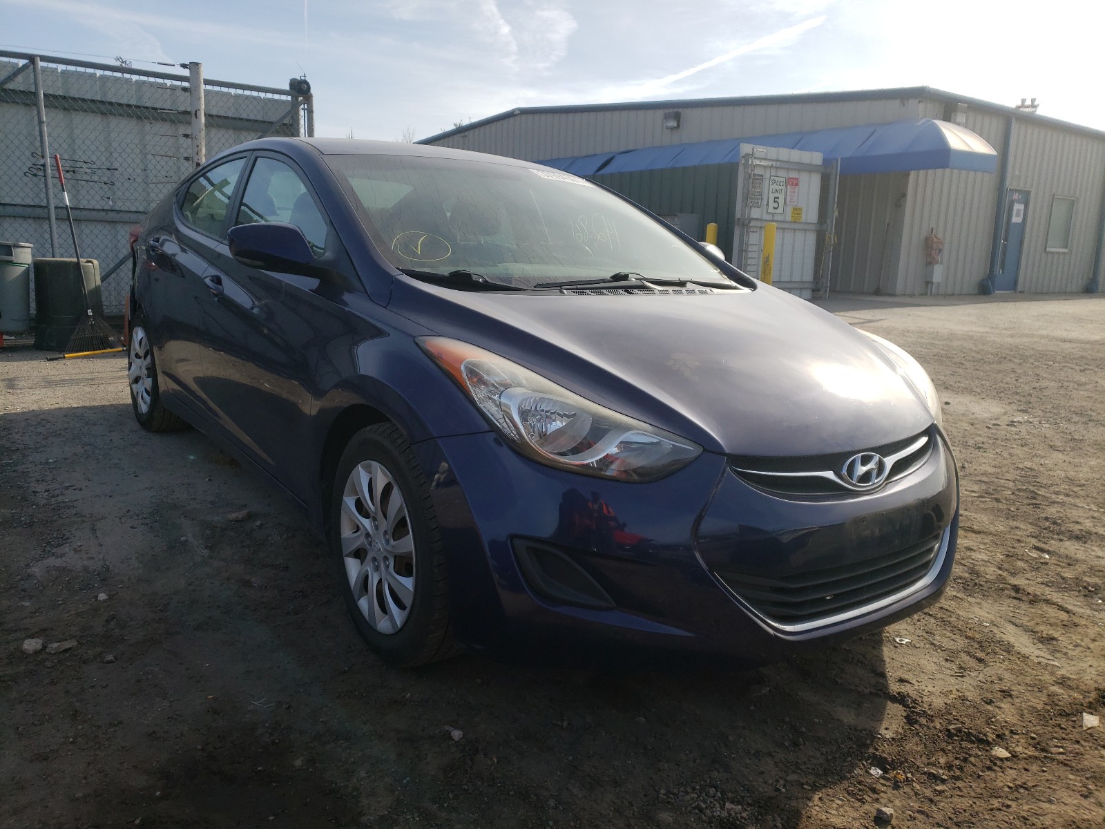 HYUNDAI ELANTRA GL 2011 with VIN 5NPDH4AE7BH058771 - Photo from auction