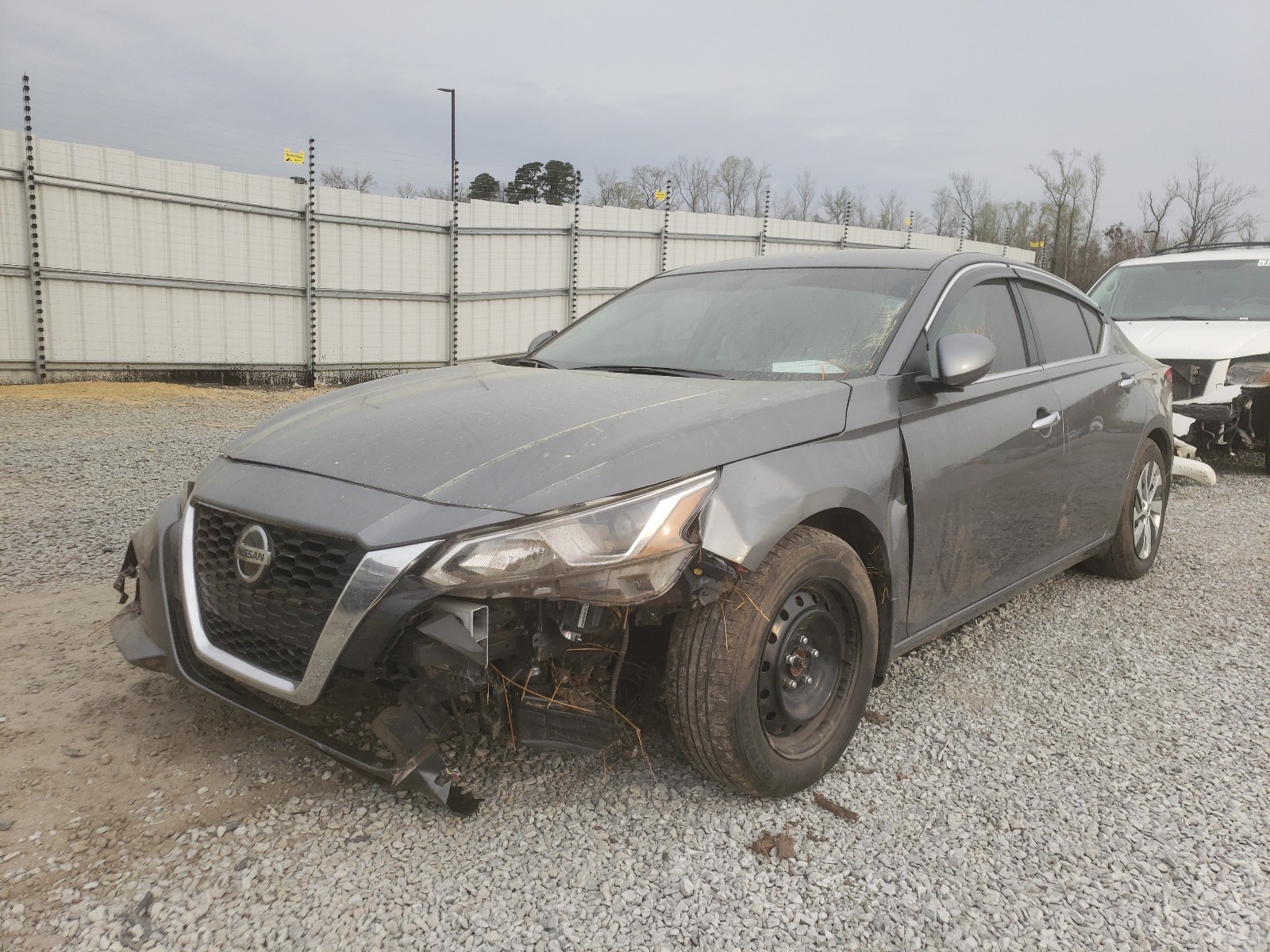 Photo 2 from auction – 2019 NISSAN ALTIMA S with VIN 1N4BL4BV6KC211128