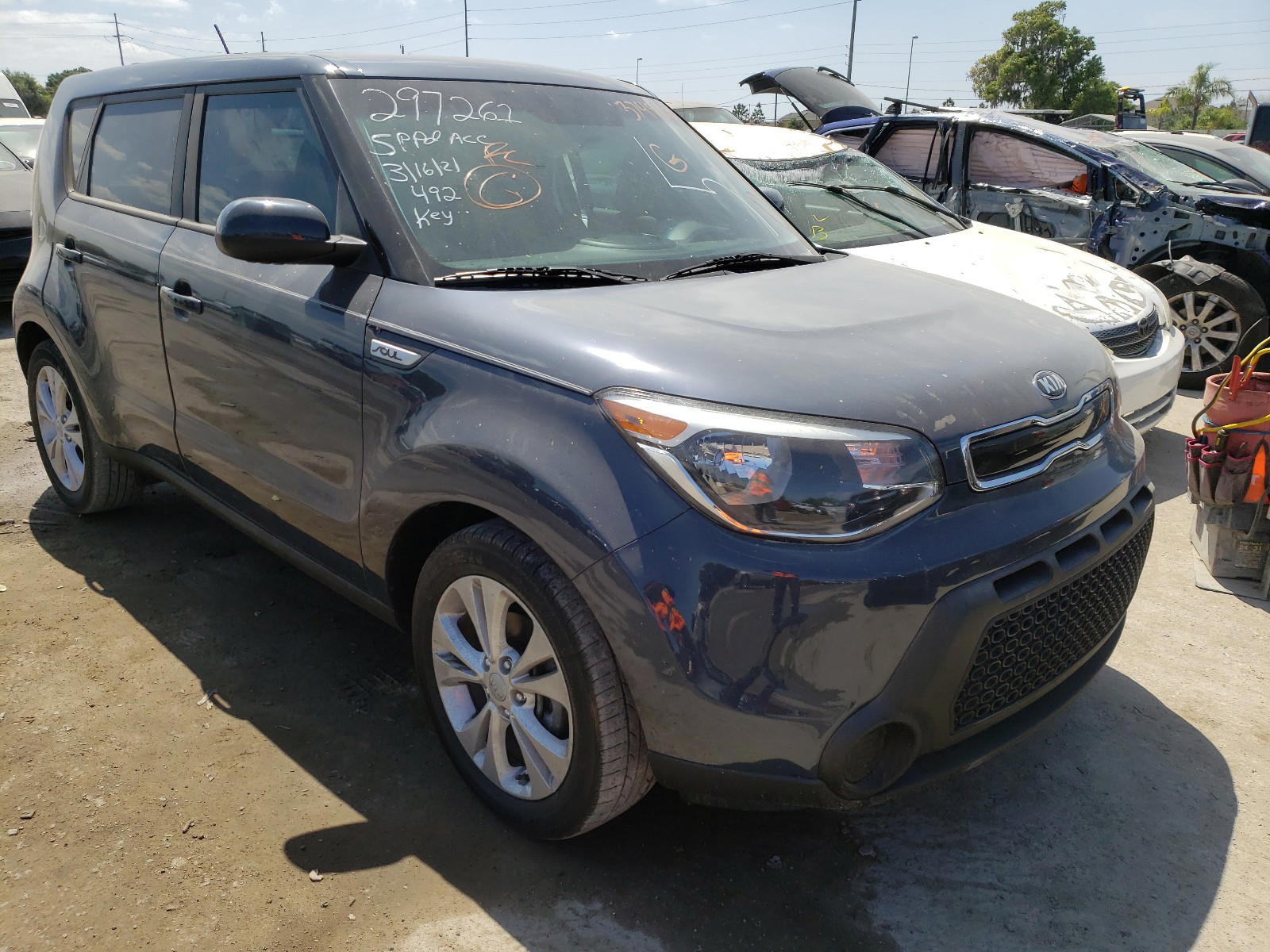 KIA SOUL 2015 with VIN KNDJP3A59F7194460 - Photo from auction