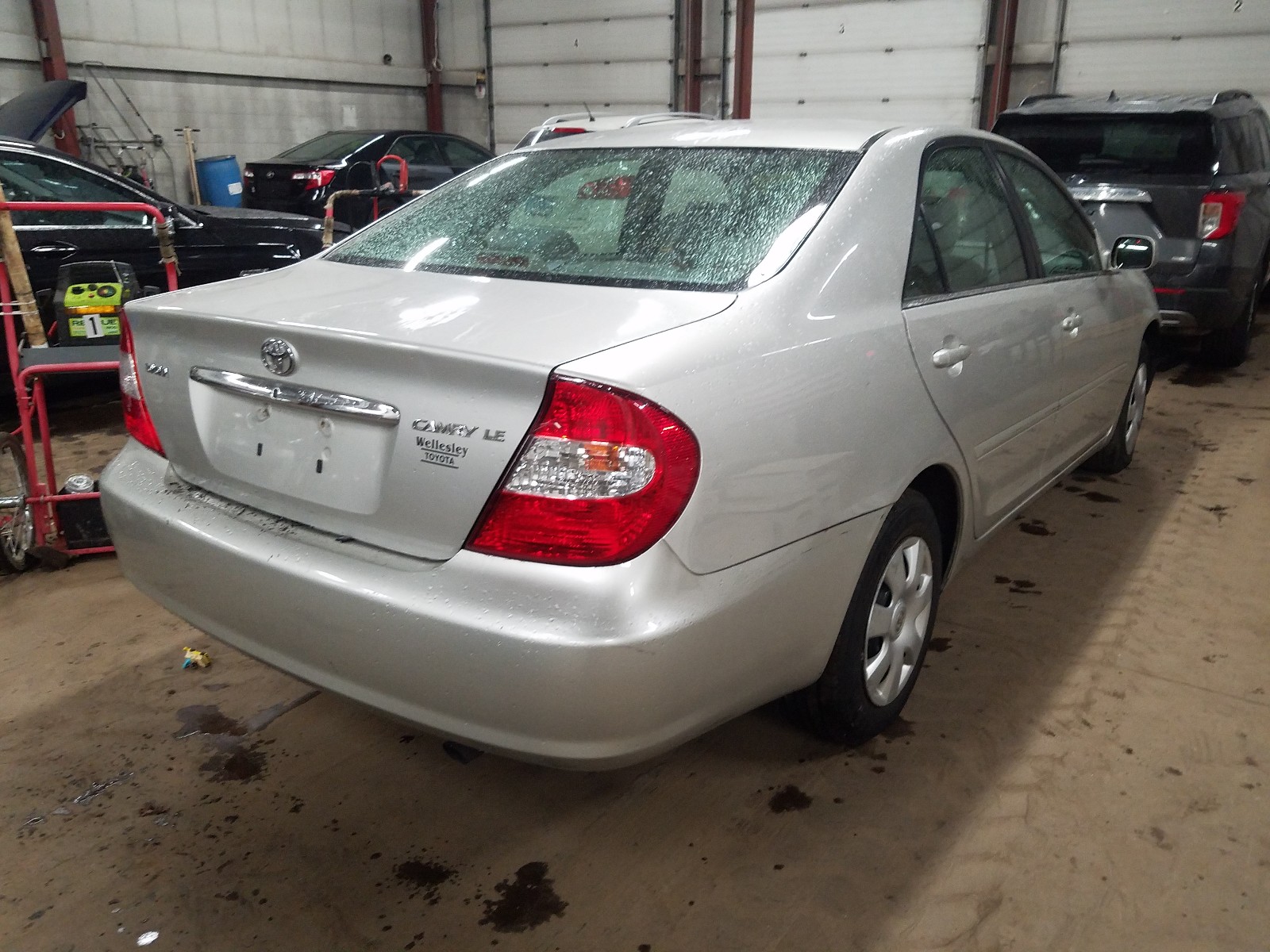 Photo 4 from auction – 2003 TOYOTA CAMRY LE with VIN 4T1BE32KX3U770189