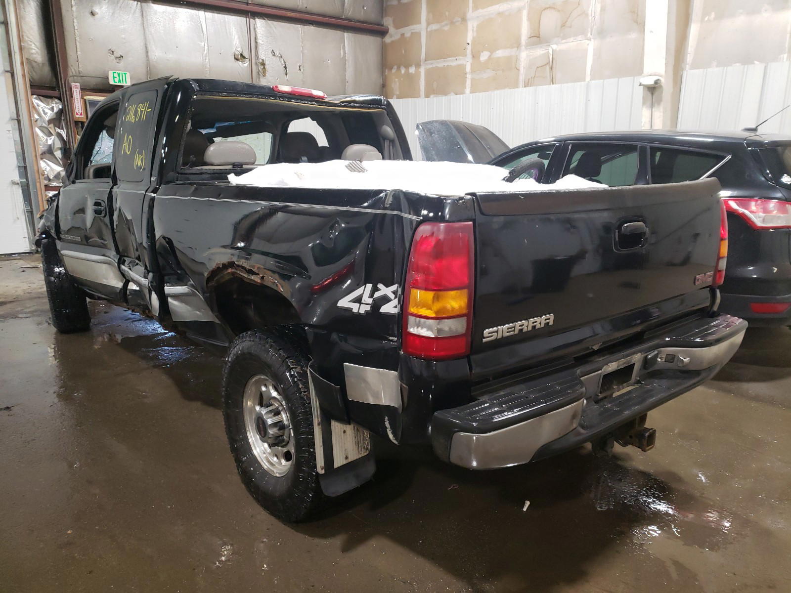 Photo 3 from auction – 2002 GMC SIERRA K25 with VIN 1GTHK29182E115293