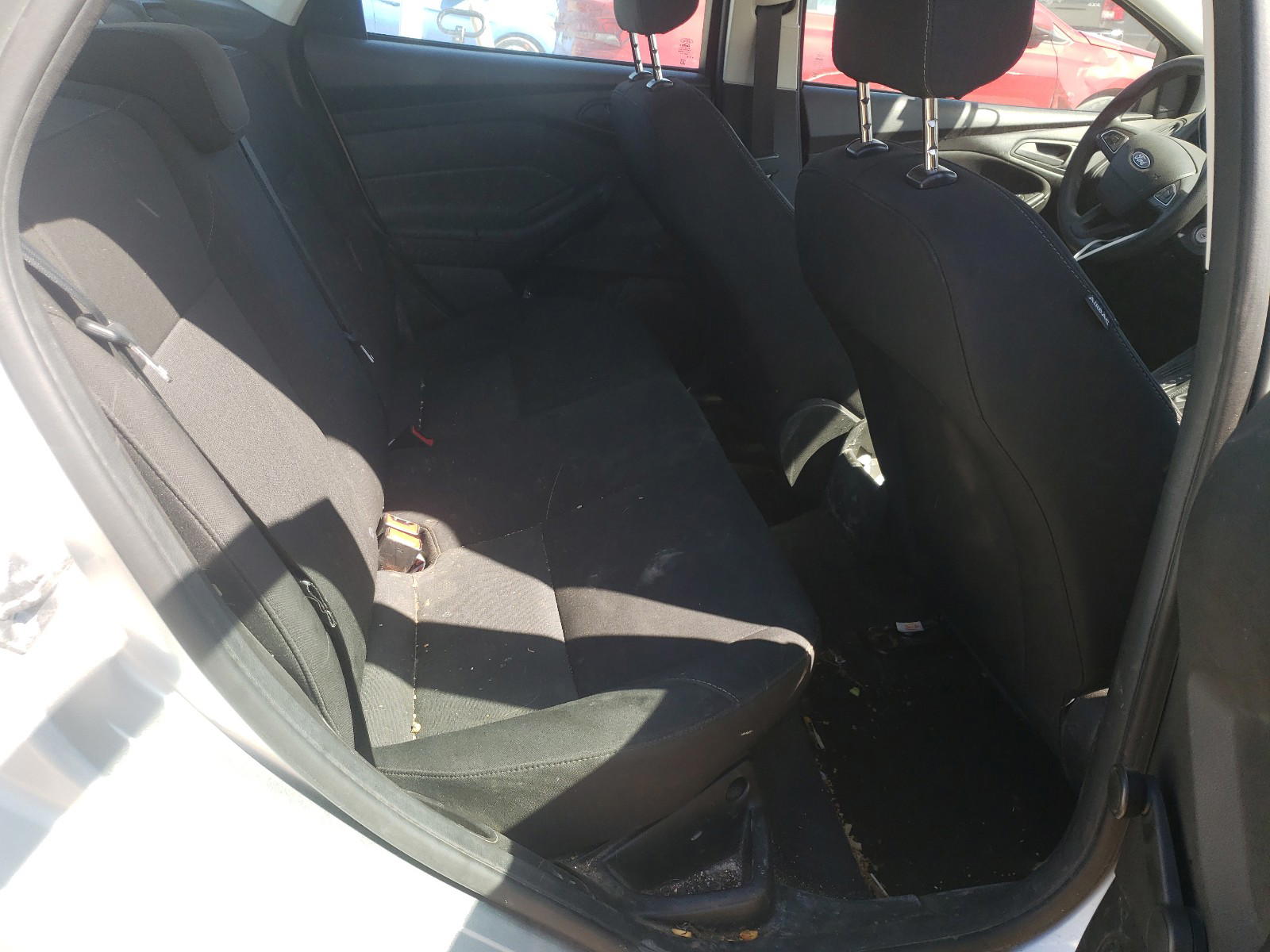Photo 6 from auction – 2016 FORD FOCUS S with VIN 1FADP3E24GL387482