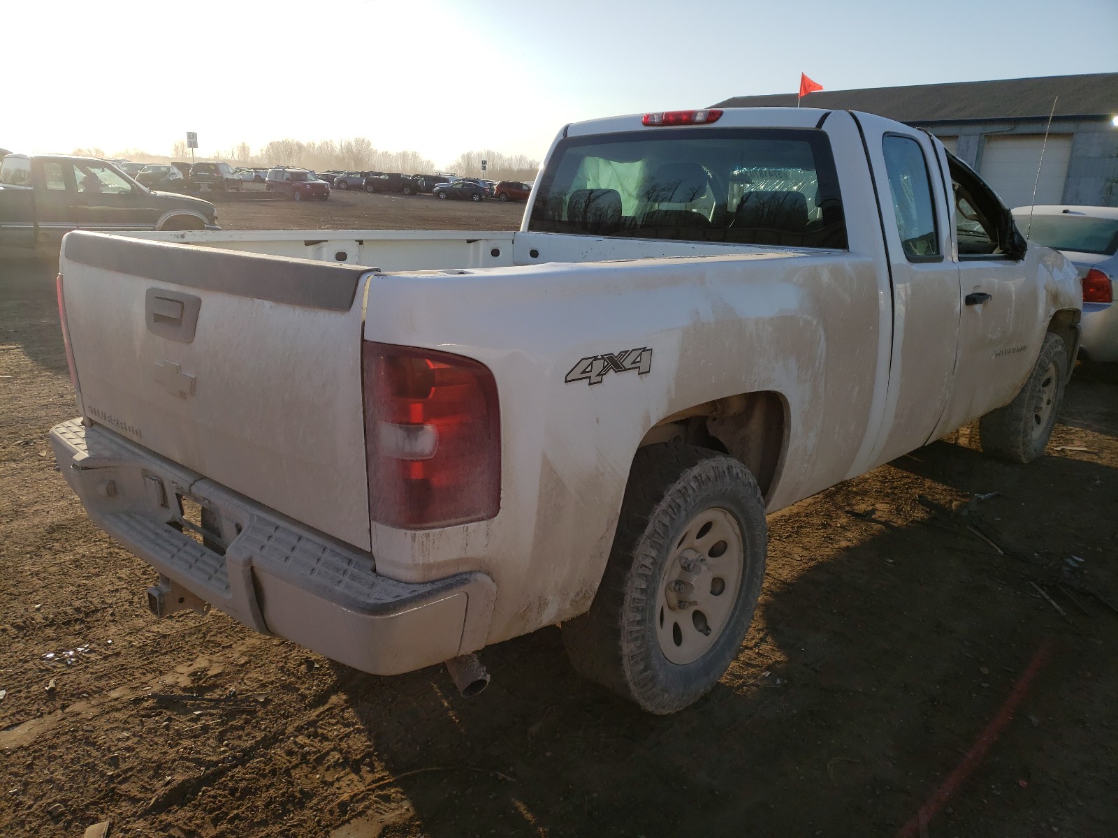 Photo 4 from auction – 2013 CHEVROLET SILVERADO with VIN 1GCRKPE79DZ301660
