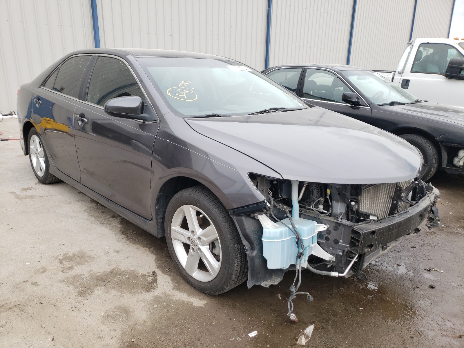 TOYOTA CAMRY L 2014 with VIN 4T1BF1FK9EU383499 - Photo from auction