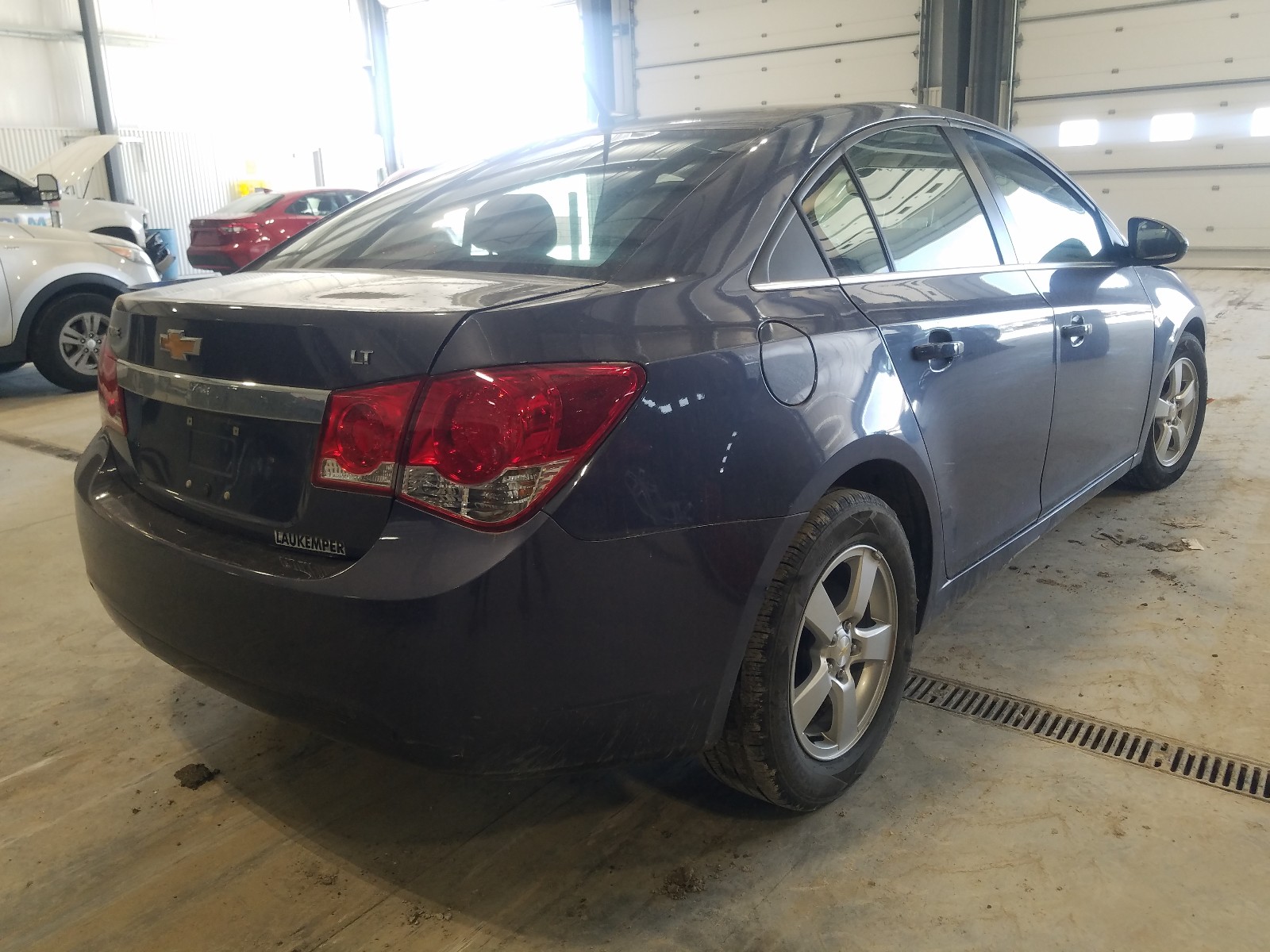 Photo 4 from auction – 2014 CHEVROLET CRUZE LT with VIN 1G1PC5SB4E7433569