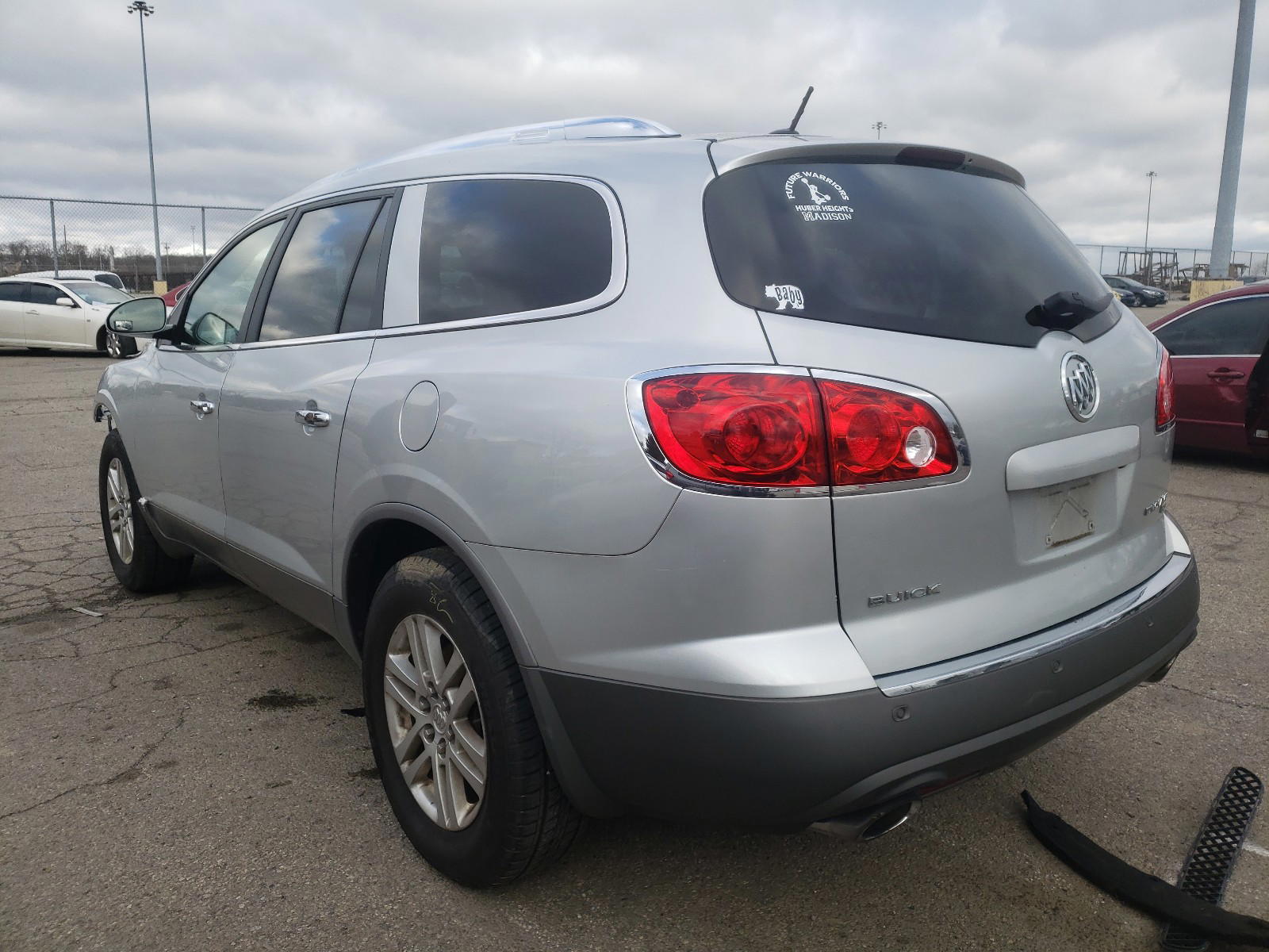 Photo 3 from auction – 2009 BUICK ENCLAVE CX with VIN 5GAER13D49J208021