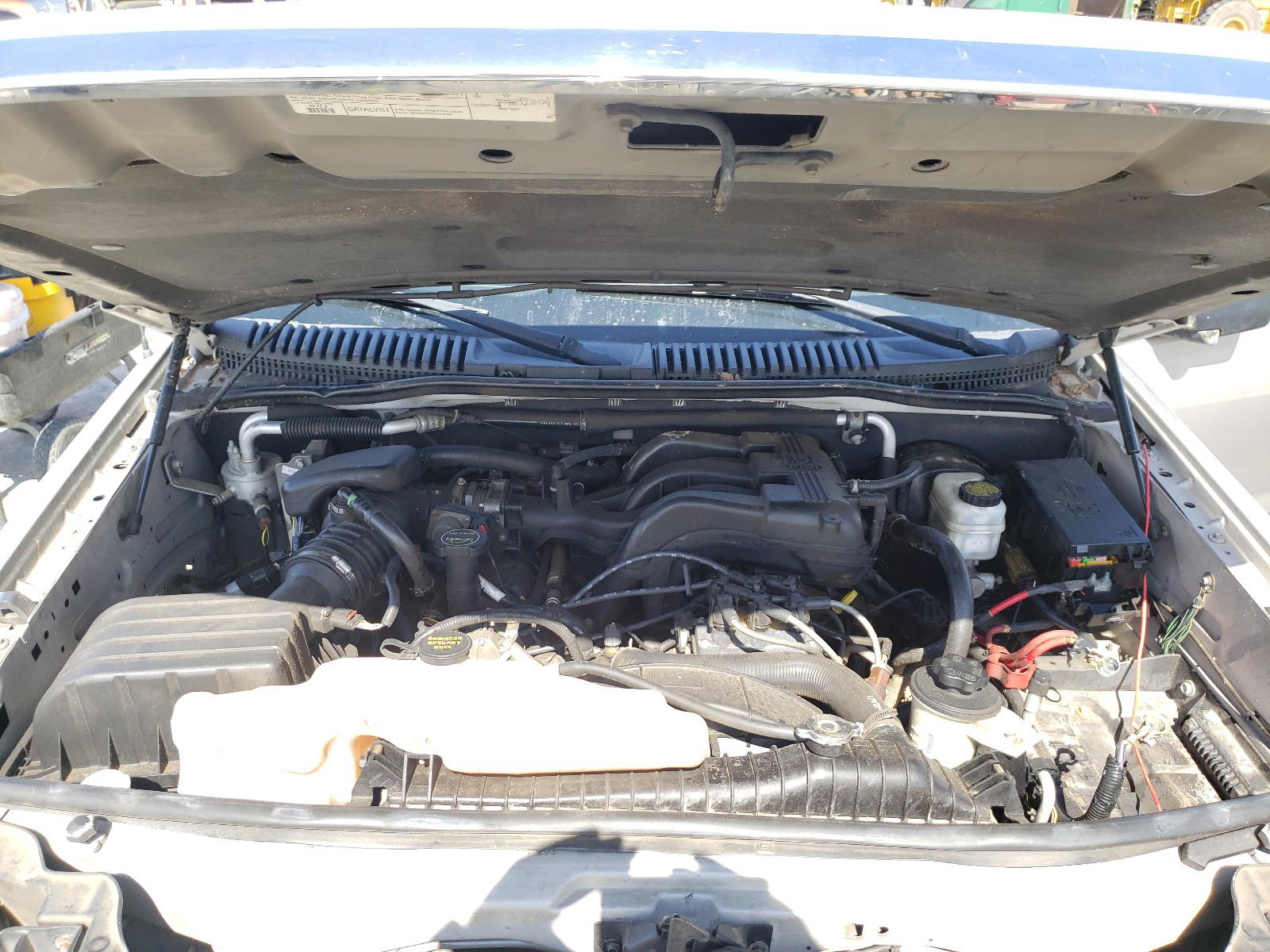 Photo 7 from auction – 2008 FORD EXPLORER X with VIN 1FMEU73E28UA63465