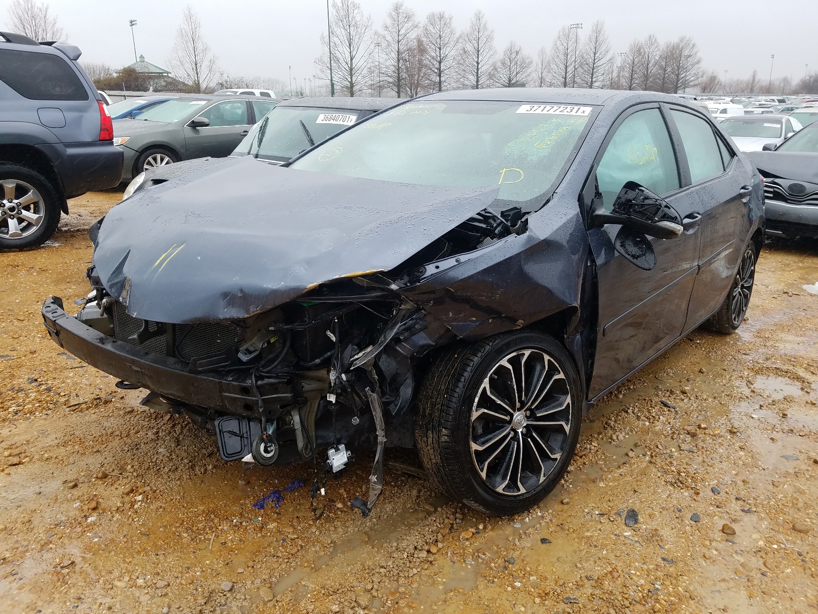 Photo 2 from auction – 2015 TOYOTA COROLLA L with VIN 5YFBURHE0FP239242