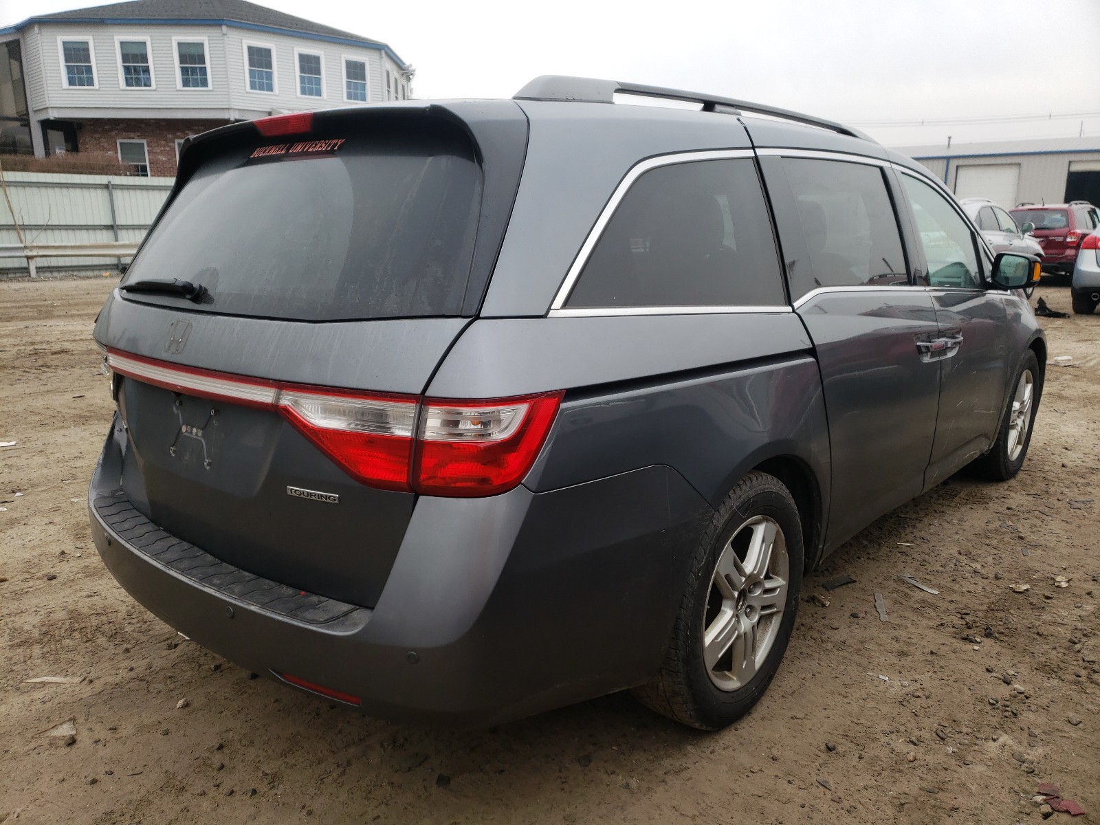 Photo 4 from auction – 2013 HONDA ODYSSEY TO with VIN 5FNRL5H97DB066048