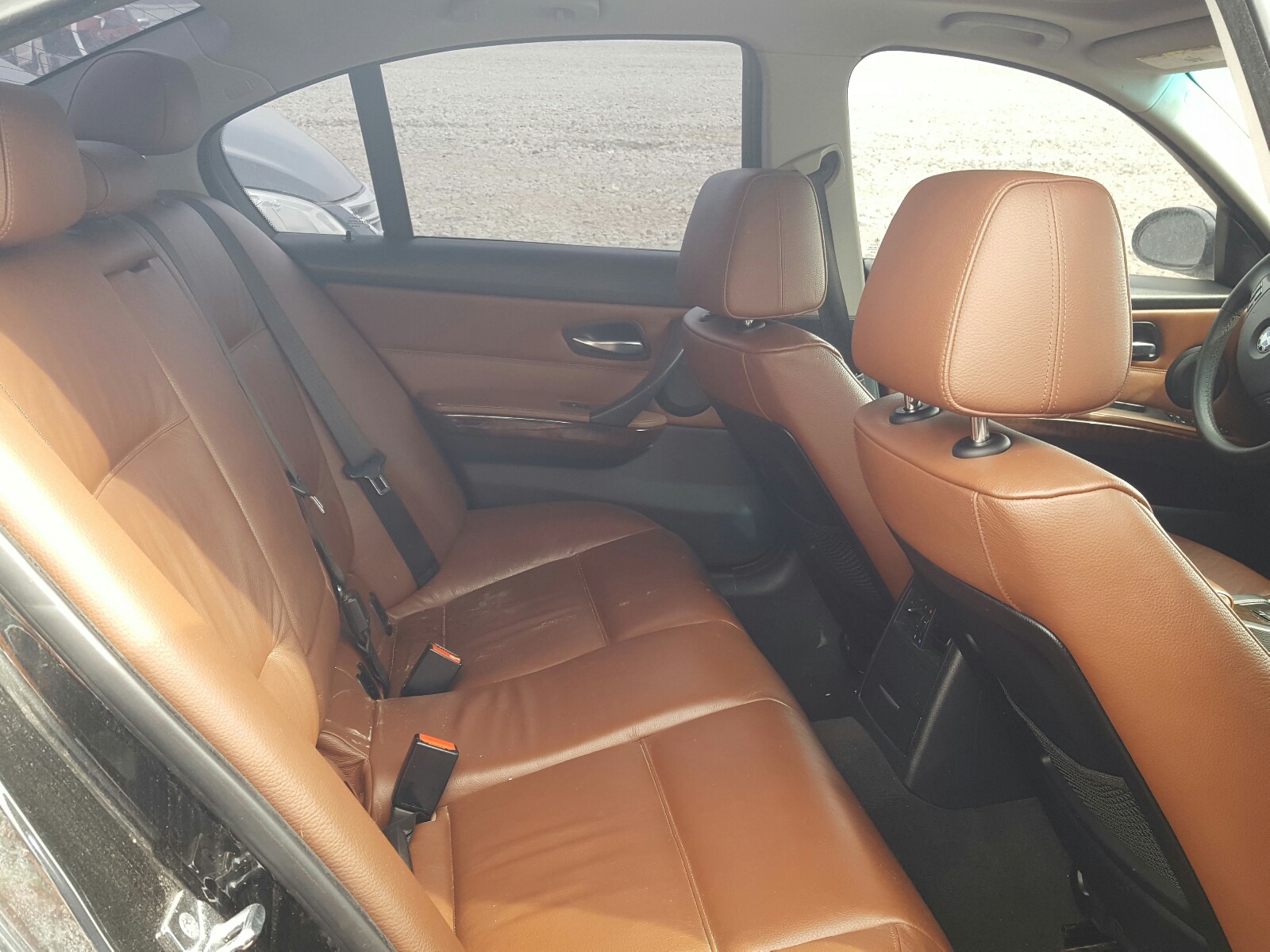 Photo 6 from auction – 2006 BMW 325 XI with VIN WBAVD13526KV13963