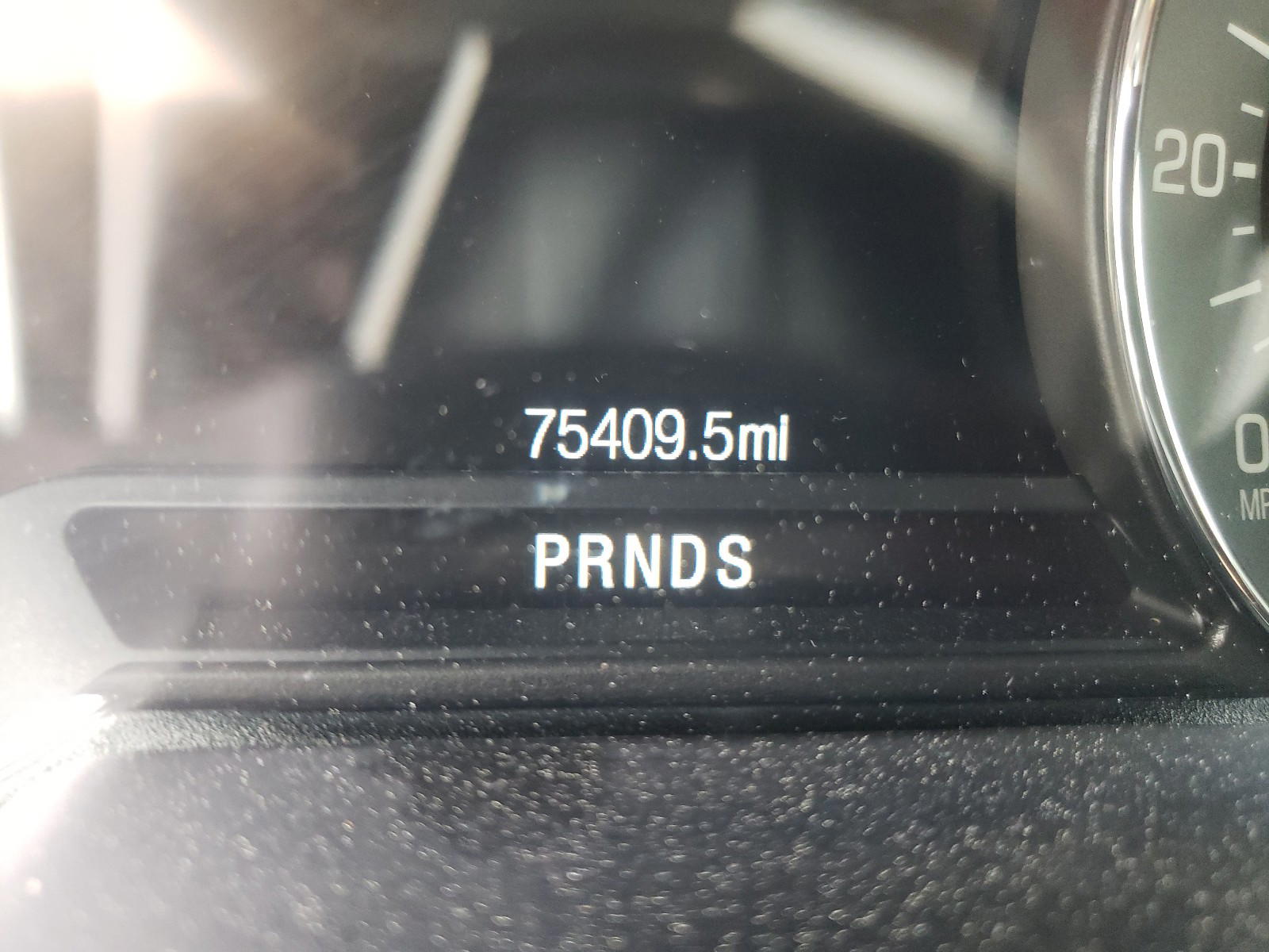 Photo 8 from auction – 2015 LINCOLN MKZ with VIN 3LN6L2G96FR618087