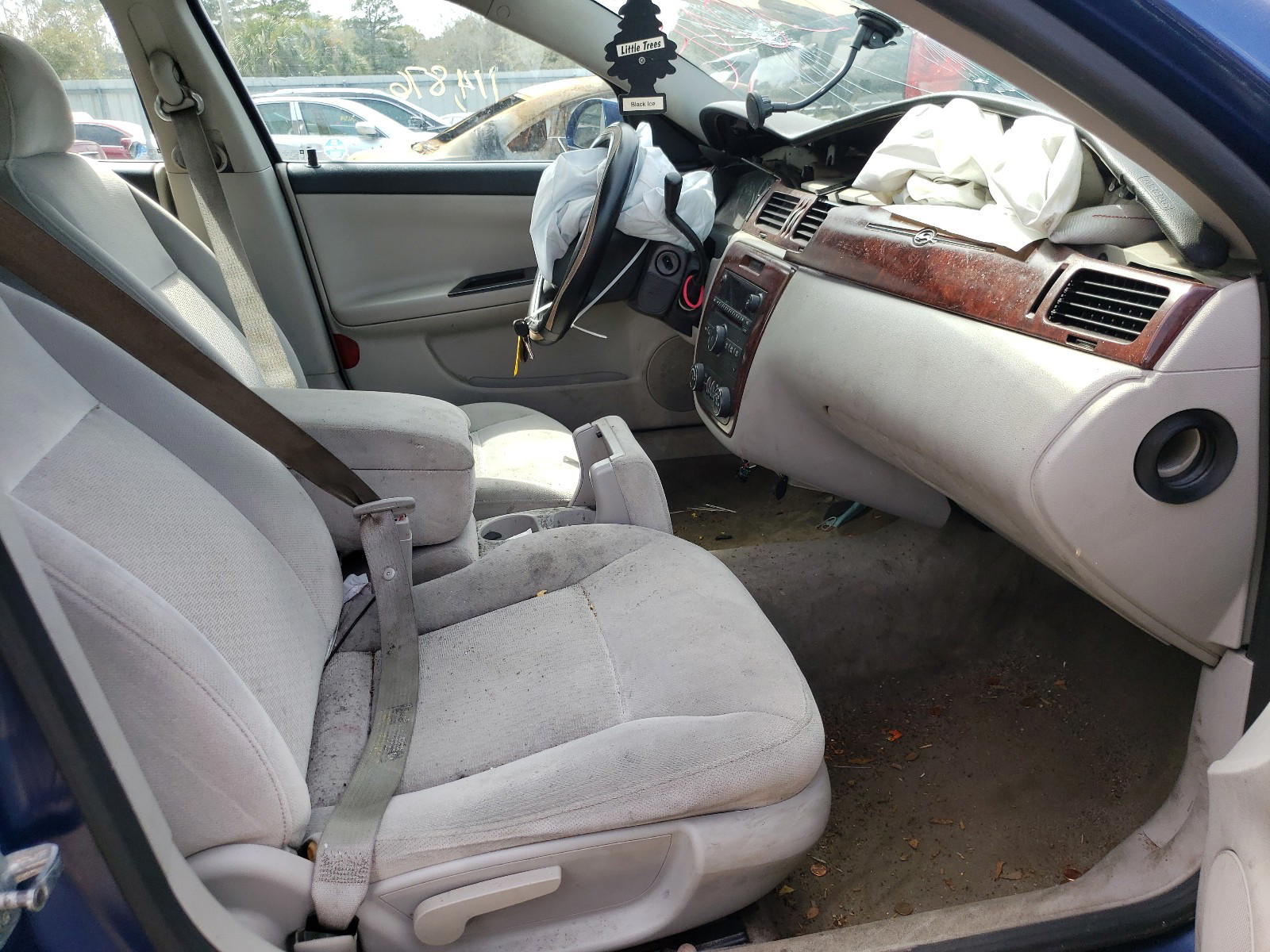 Photo 5 from auction – 2006 CHEVROLET IMPALA LT with VIN 2G1WT58K869346969