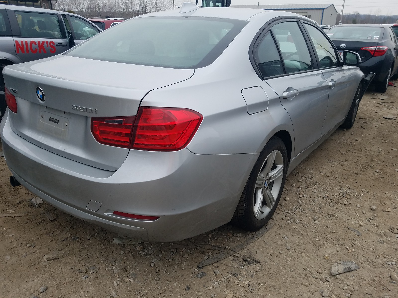 Photo 4 from auction – 2014 BMW 320 I XDRI with VIN WBA3C3G55ENR25694