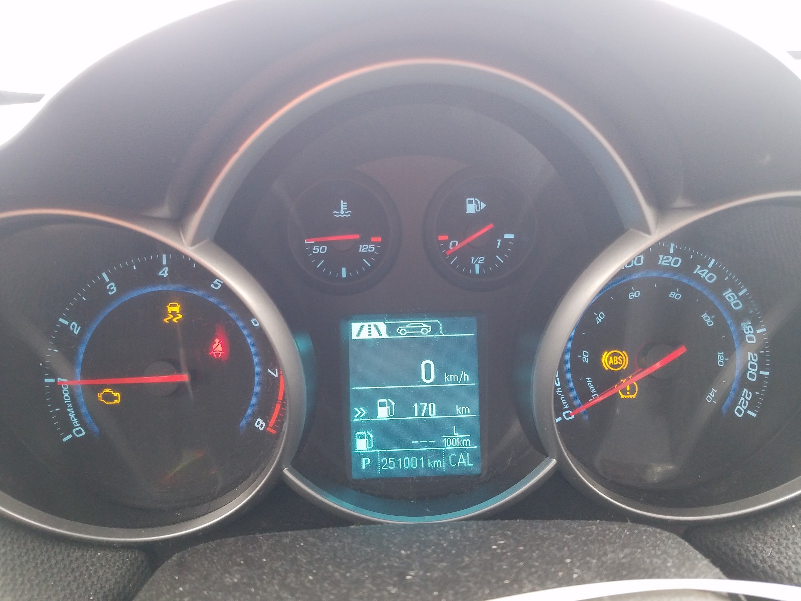 Photo 8 from auction – 2015 CHEVROLET CRUZE LT with VIN 1G1PC5SB3F7157578