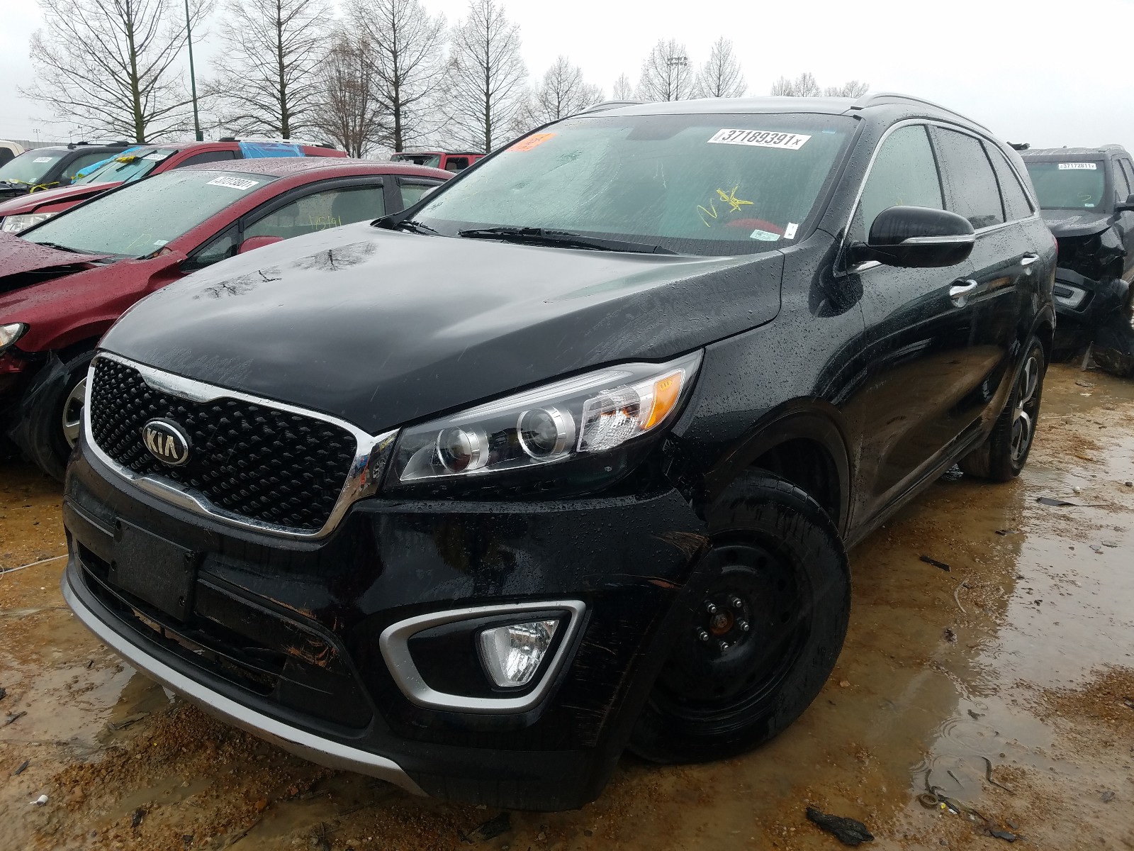 Photo 2 from auction – 2017 KIA SORENTO EX with VIN 5XYPH4A16HG323982