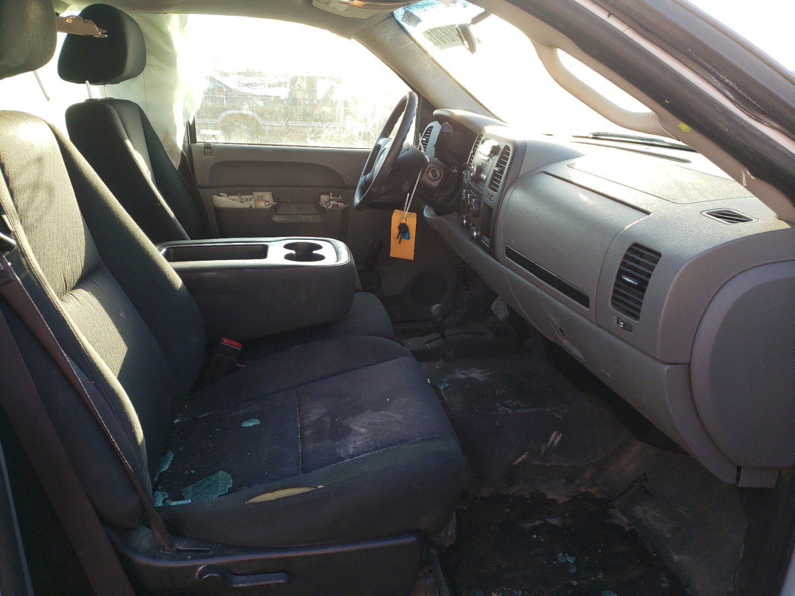 Photo 5 from auction – 2013 CHEVROLET SILVERADO with VIN 1GCRKPE79DZ301660