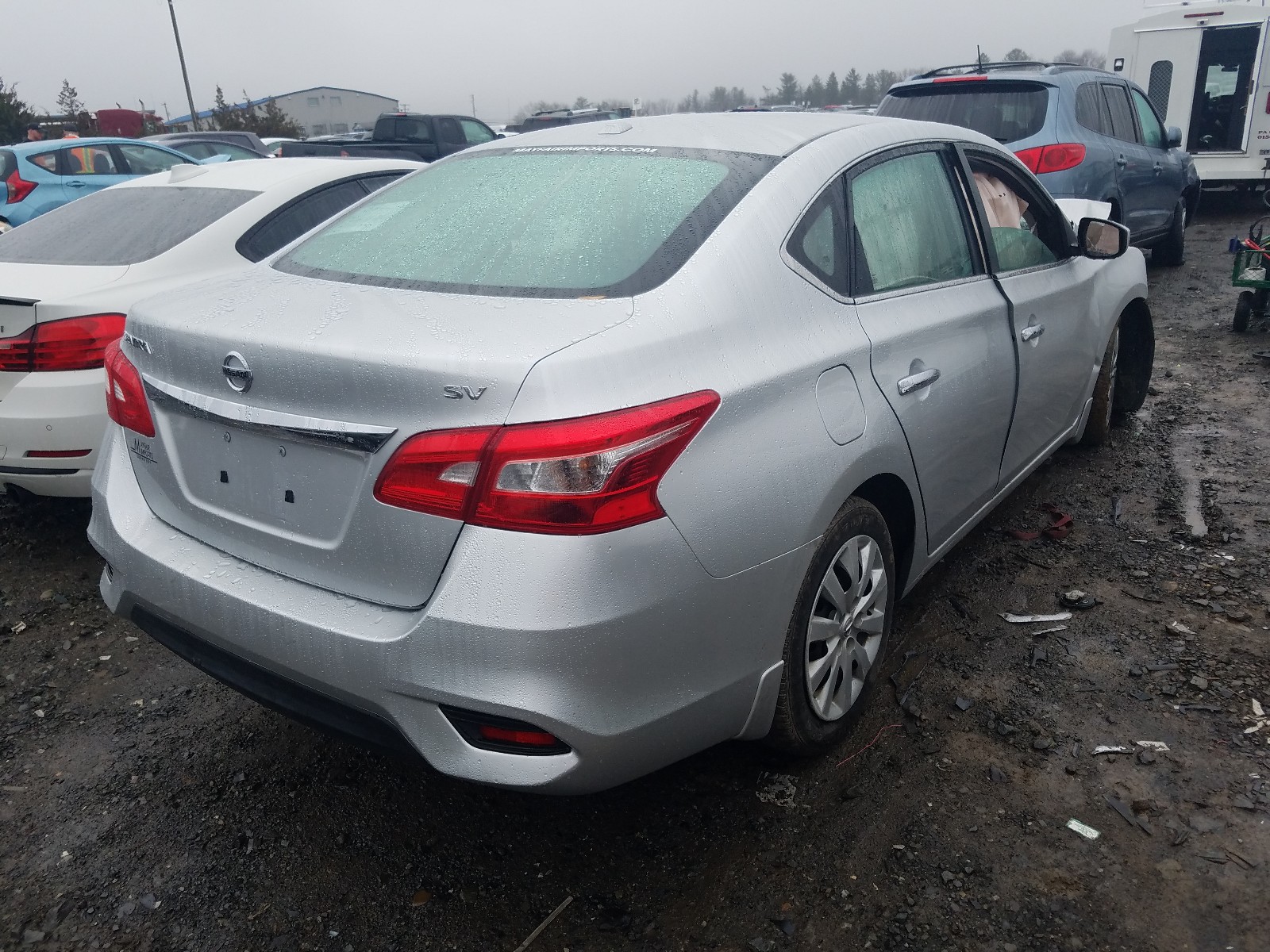 Photo 4 from auction – 2017 NISSAN SENTRA S with VIN 3N1AB7AP1HY387438