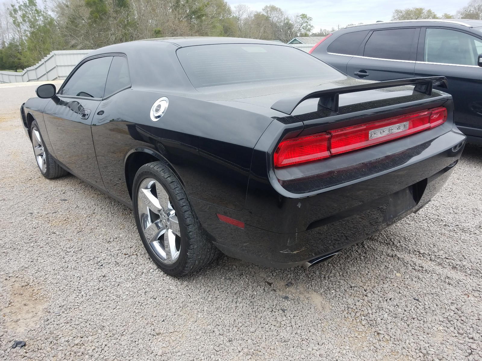 Photo 3 from auction – 2010 DODGE CHALLENGER with VIN 2B3CJ5DTXAH139367