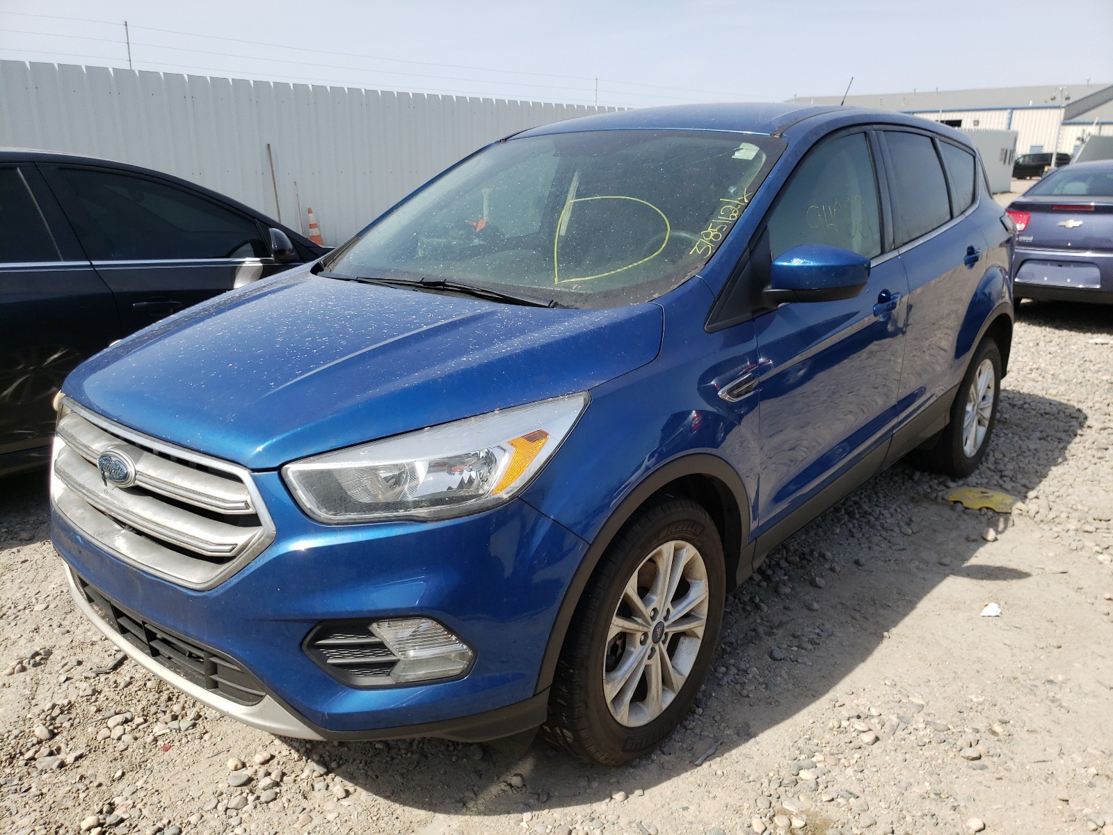 صورة رقم 2 من المزاد - 2017 FORD ESCAPE SE مع VIN 1FMCU9GD2HUC48491