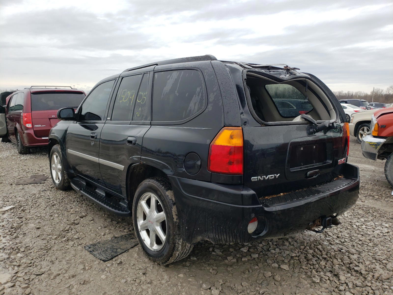Photo 3 from auction – 2008 GMC ENVOY with VIN 1GKDT13S282112850