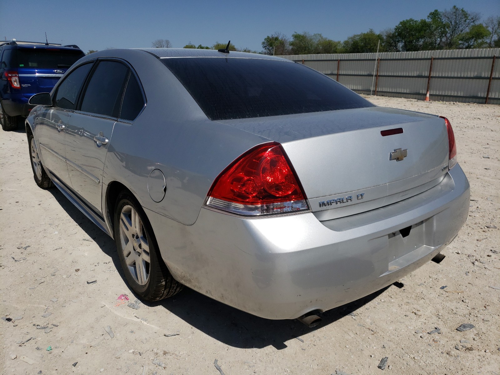 Photo 3 from auction – 2015 CHEVROLET IMPALA LIM with VIN 2G1WB5E31F1107567