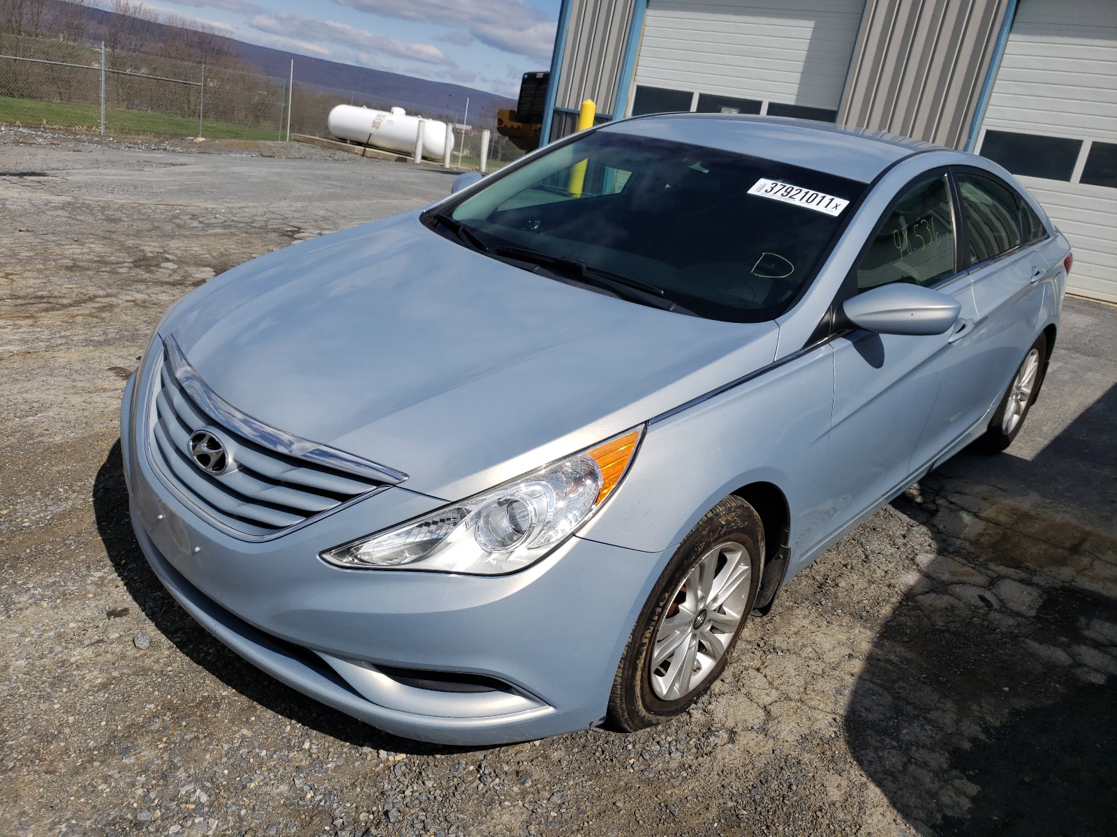 Photo 2 from auction – 2012 HYUNDAI SONATA GLS with VIN 5NPEB4AC6CH497224