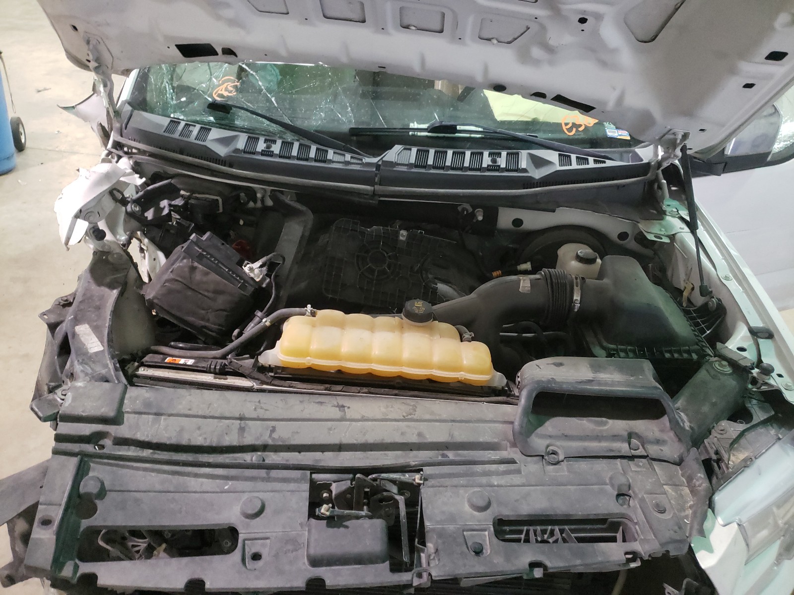 Photo 7 from auction – 2015 FORD F150 SUPER with VIN 1FTEW1CG6FKE38229