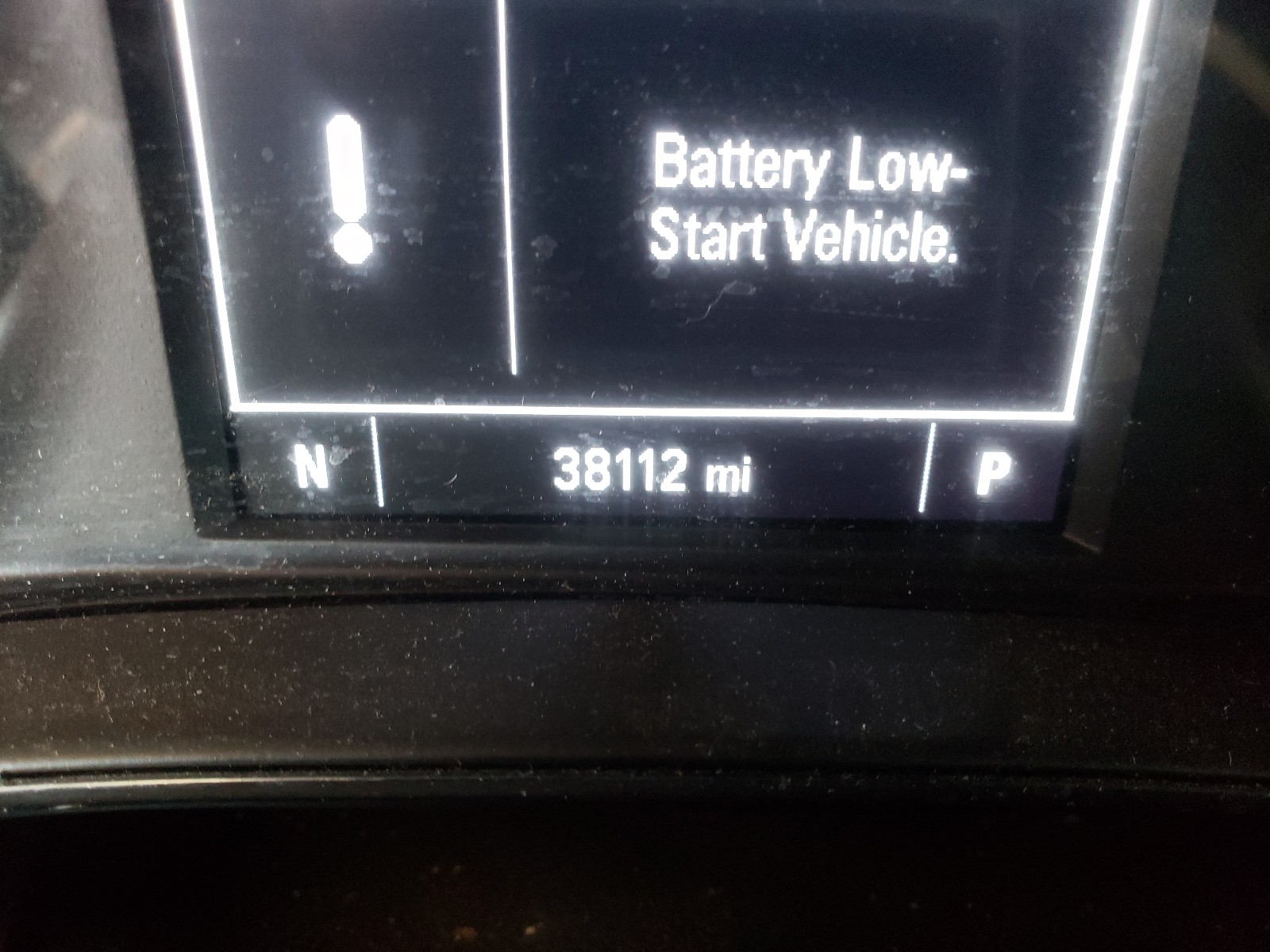 Photo 8 from auction – 2017 CHEVROLET CRUZE LS with VIN 1G1BC5SM4H7239396