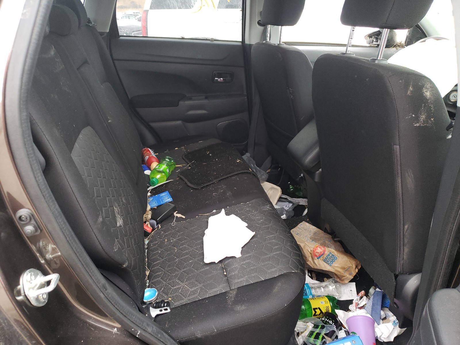 Photo 6 from auction – 2020 MITSUBISHI OUTLANDER with VIN JA4AP3AU8LU016988