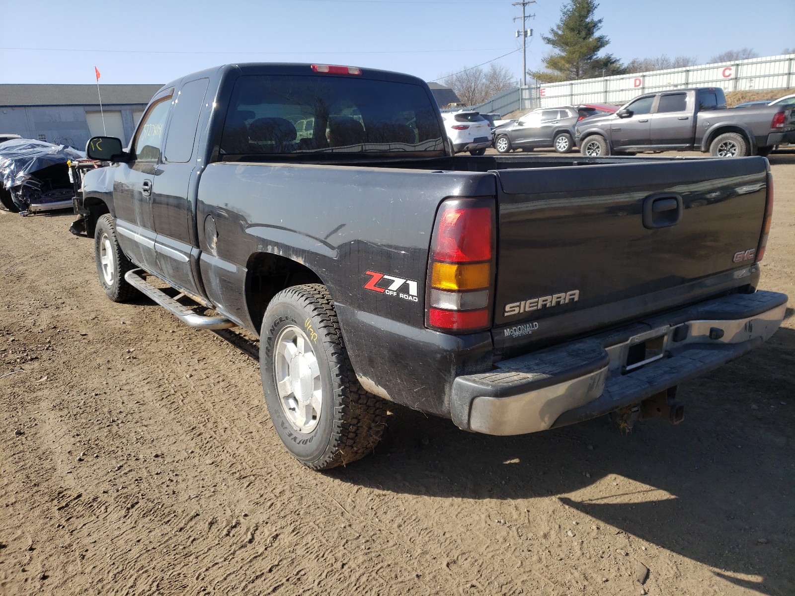 Photo 3 from auction – 2007 GMC NEW SIERRA with VIN 1GTEK19Z87Z164027