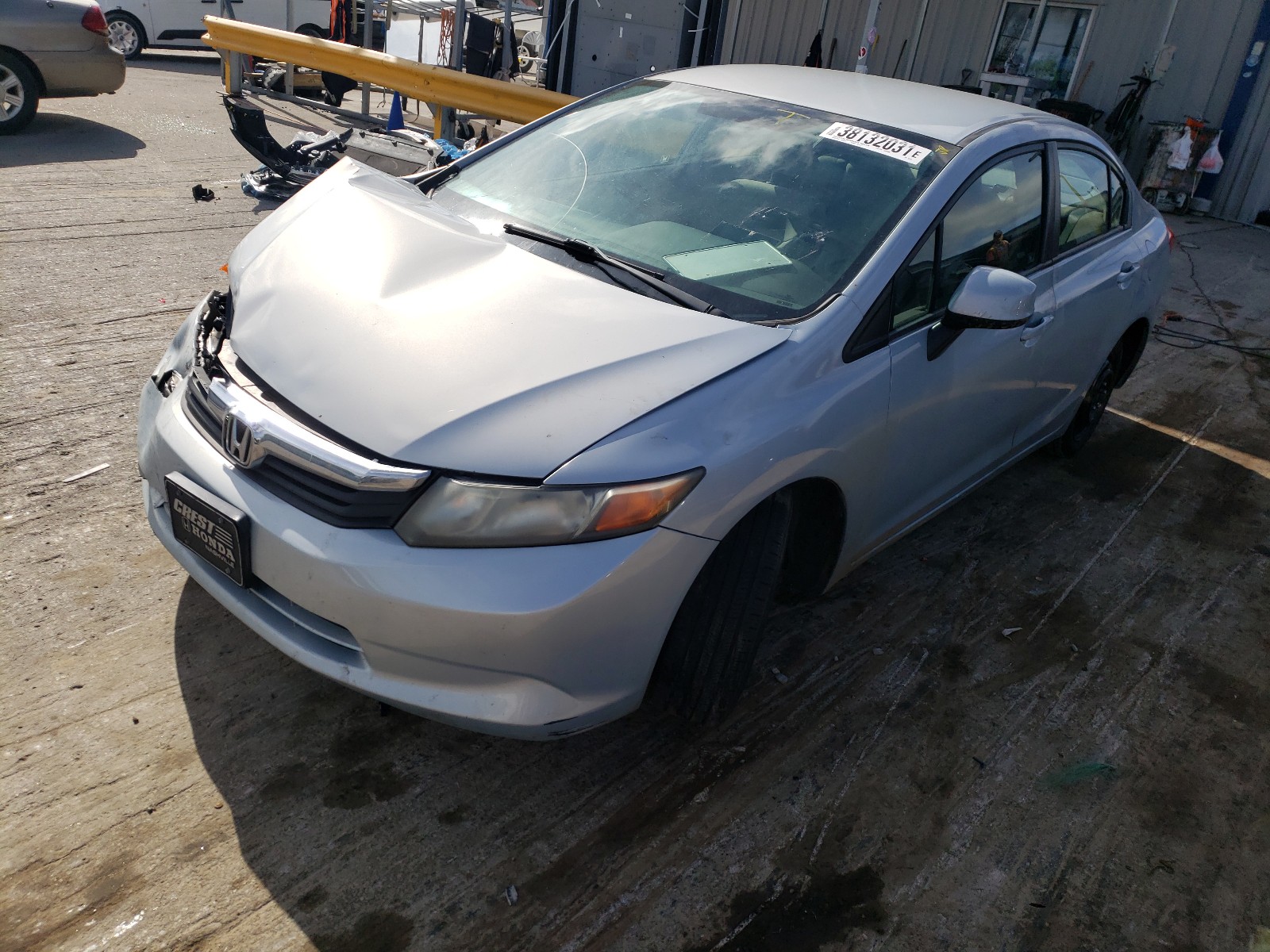 Photo 2 from auction – 2012 HONDA CIVIC LX with VIN 2HGFB2F59CH566257