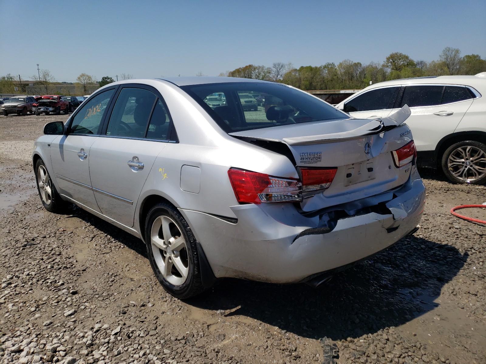 Photo 3 from auction – 2007 HYUNDAI SONATA SE with VIN 5NPEU46F57H233401