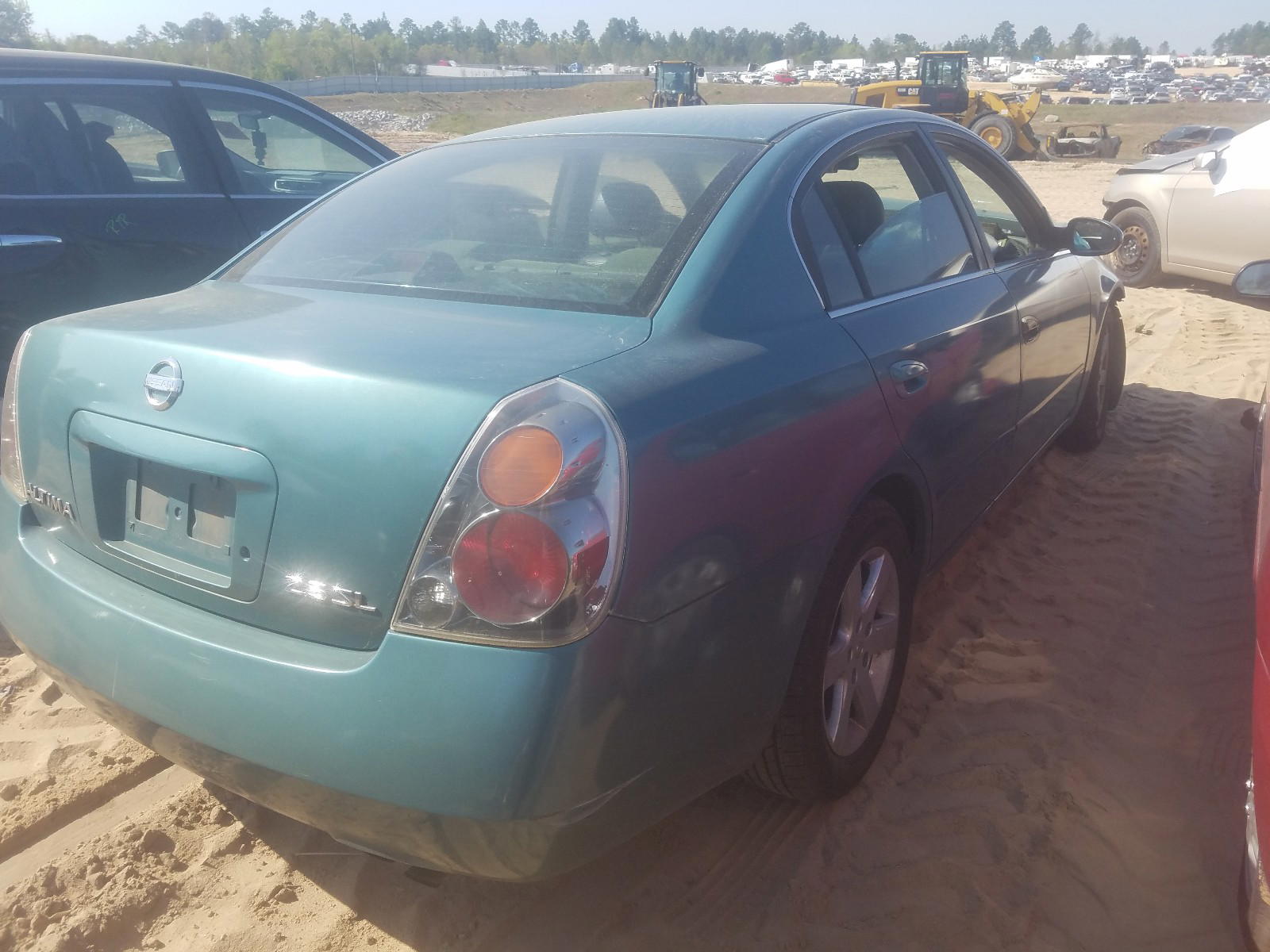 Photo 4 from auction – 2002 NISSAN ALTIMA BAS with VIN 1N4AL11D12C150449