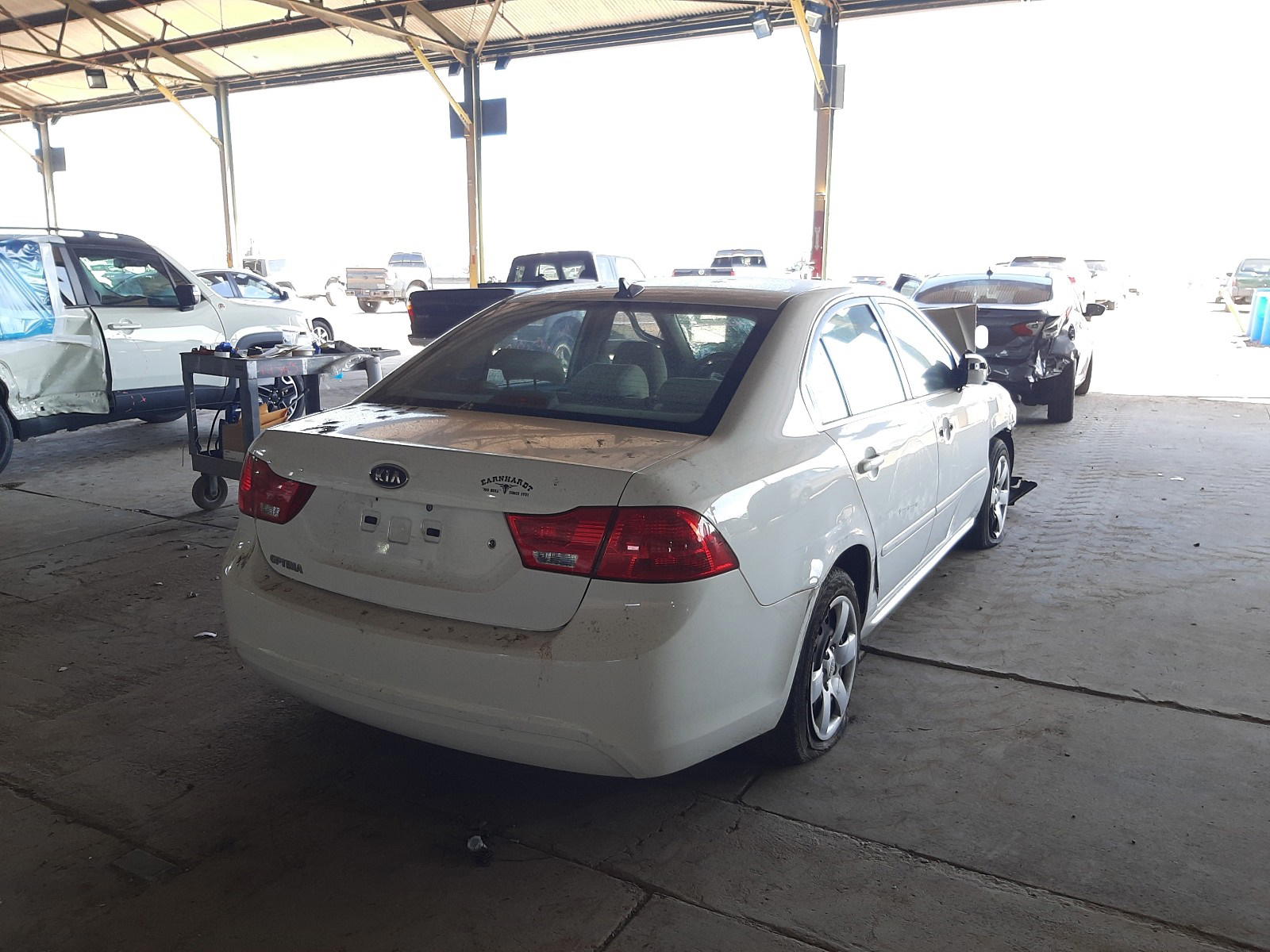 Photo 4 from auction – 2010 KIA OPTIMA LX with VIN KNAGG4A87A5429885