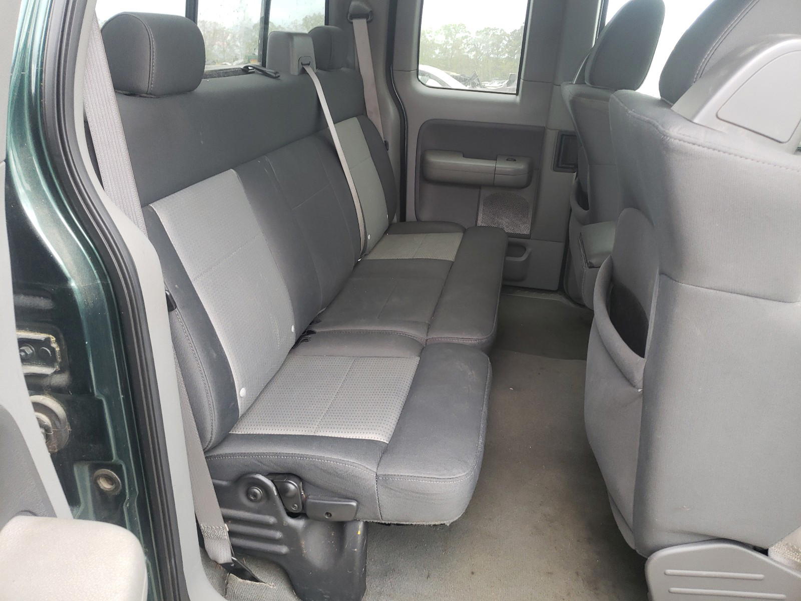 Photo 6 from auction – 2007 FORD F150 with VIN 1FTRX12W87FA64367