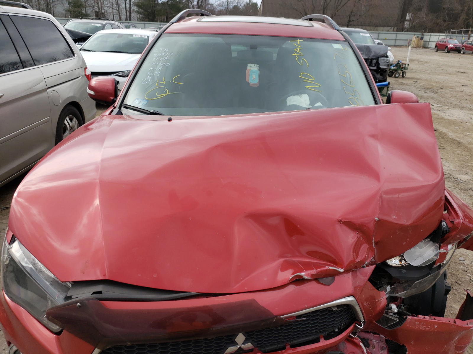 Photo 7 from auction – 2012 MITSUBISHI OUTLANDER with VIN JA4JT3AW4CU030349