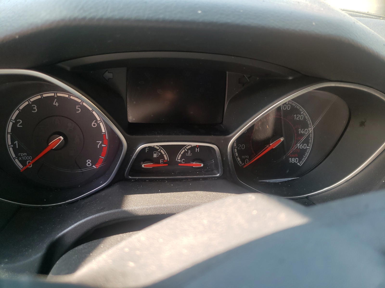 Photo 8 from auction – 2018 FORD FOCUS ST with VIN 1FADP3L90JL331790
