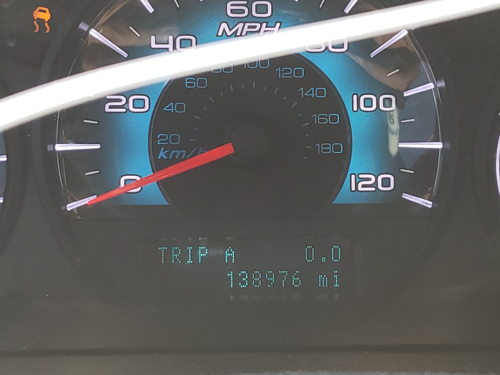 Photo 8 from auction – 2011 FORD FUSION SE with VIN 3FAHP0HA1BR267684