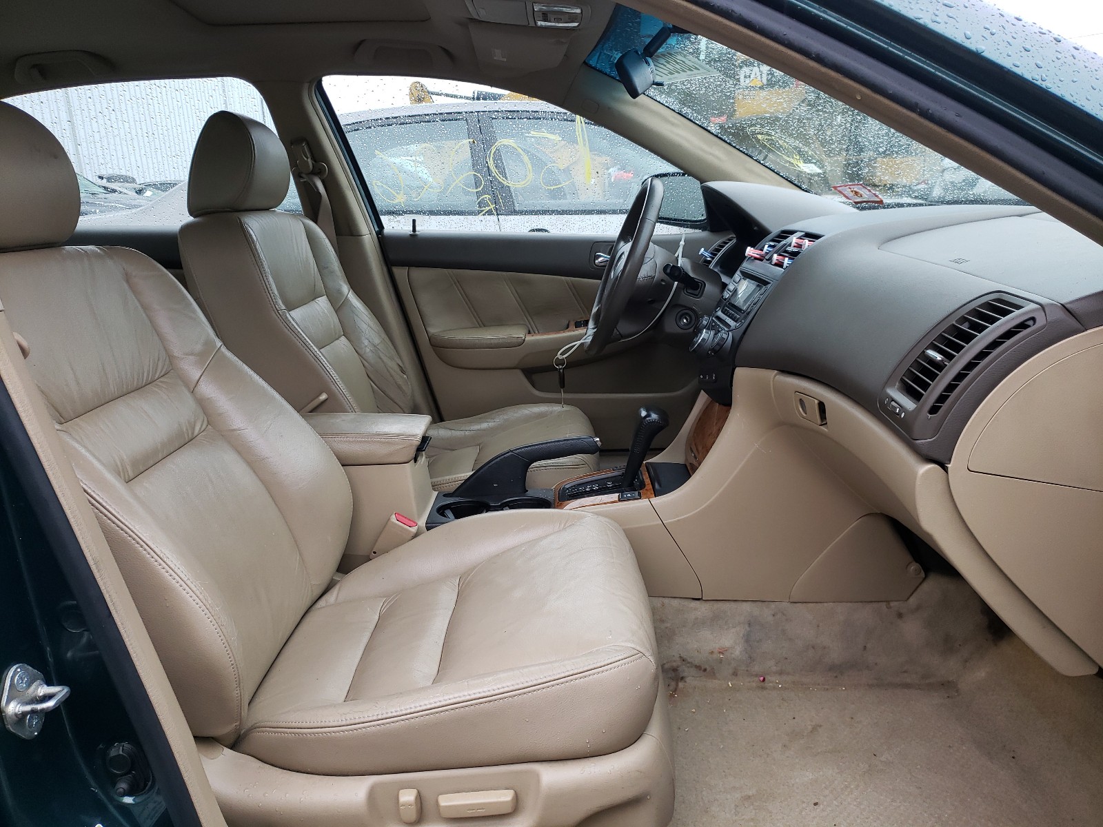 Photo 5 from auction – 2003 HONDA ACCORD EX with VIN 1HGCM66533A072849