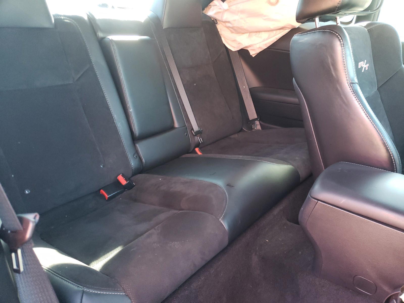 Photo 6 from auction – 2016 DODGE CHALLENGER with VIN 2C3CDZFJ0GH164879
