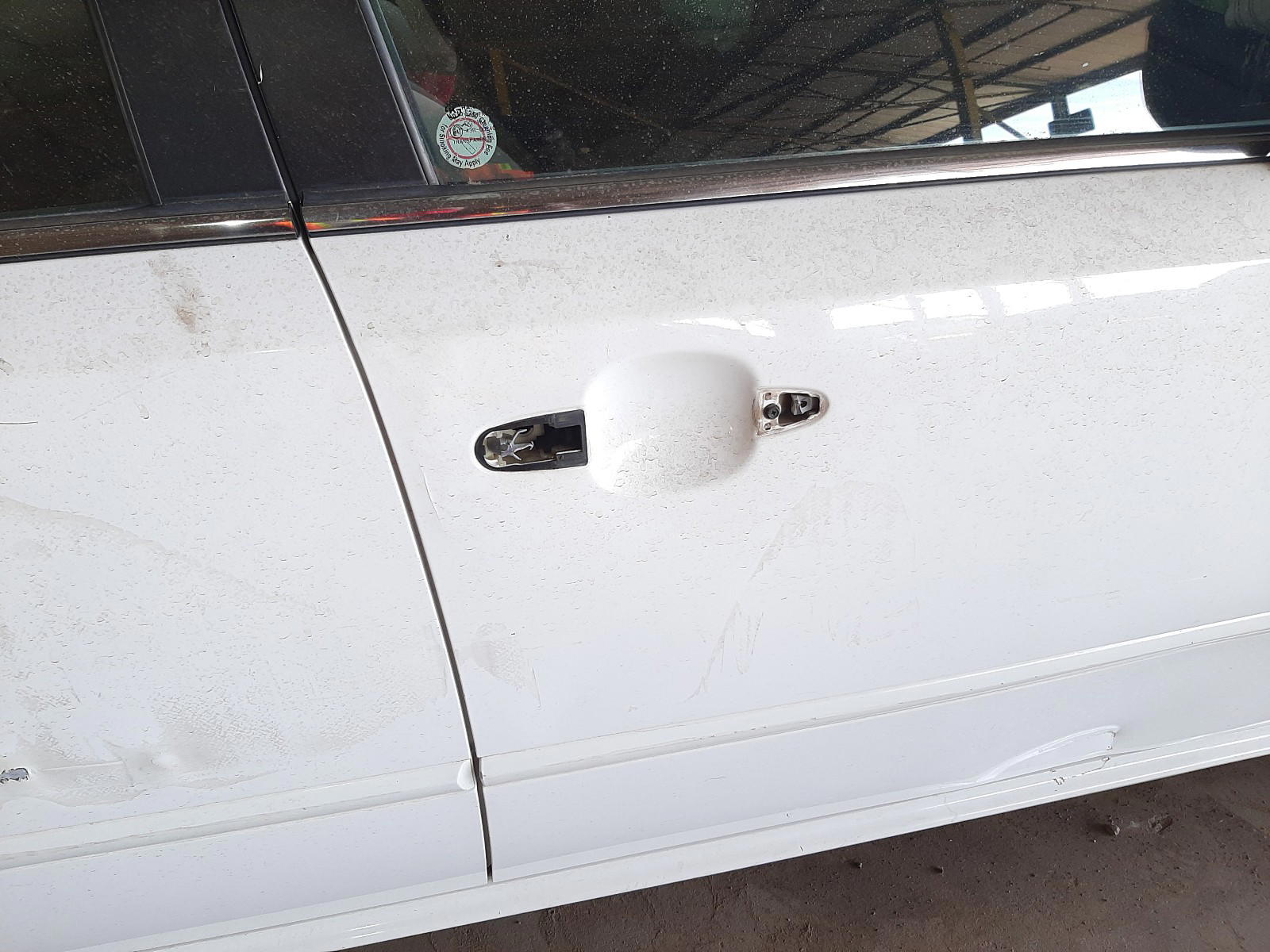 Photo 9 from auction – 2010 KIA OPTIMA LX with VIN KNAGG4A87A5429885