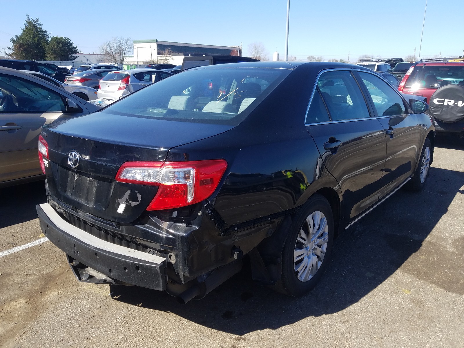 Photo 4 from auction – 2014 TOYOTA CAMRY L with VIN 4T1BF1FK5EU328709