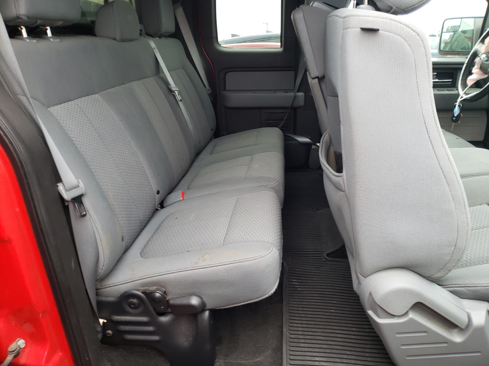 صورة رقم 6 من المزاد - 2014 FORD F150 SUPER مع VIN 1FTFX1EF2EKF70621
